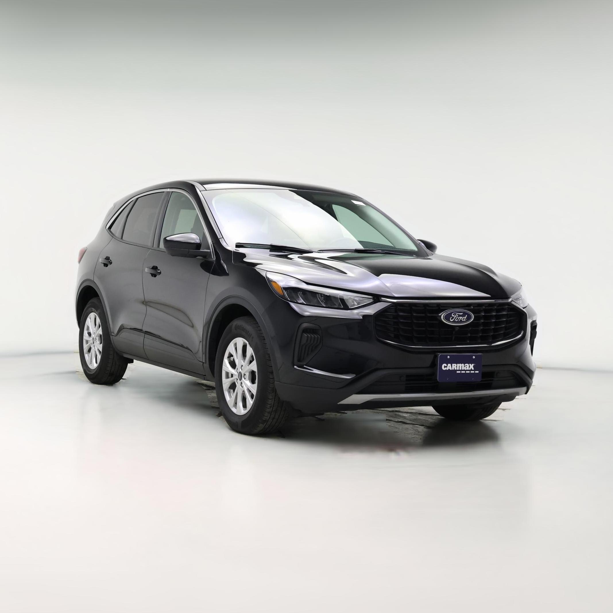 Thumbnail: 2023 Ford Escape - 1