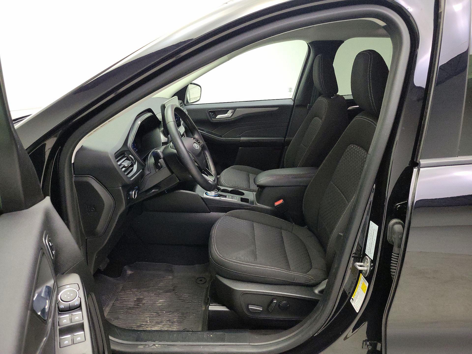 Thumbnail: 2023 Ford Escape - 11