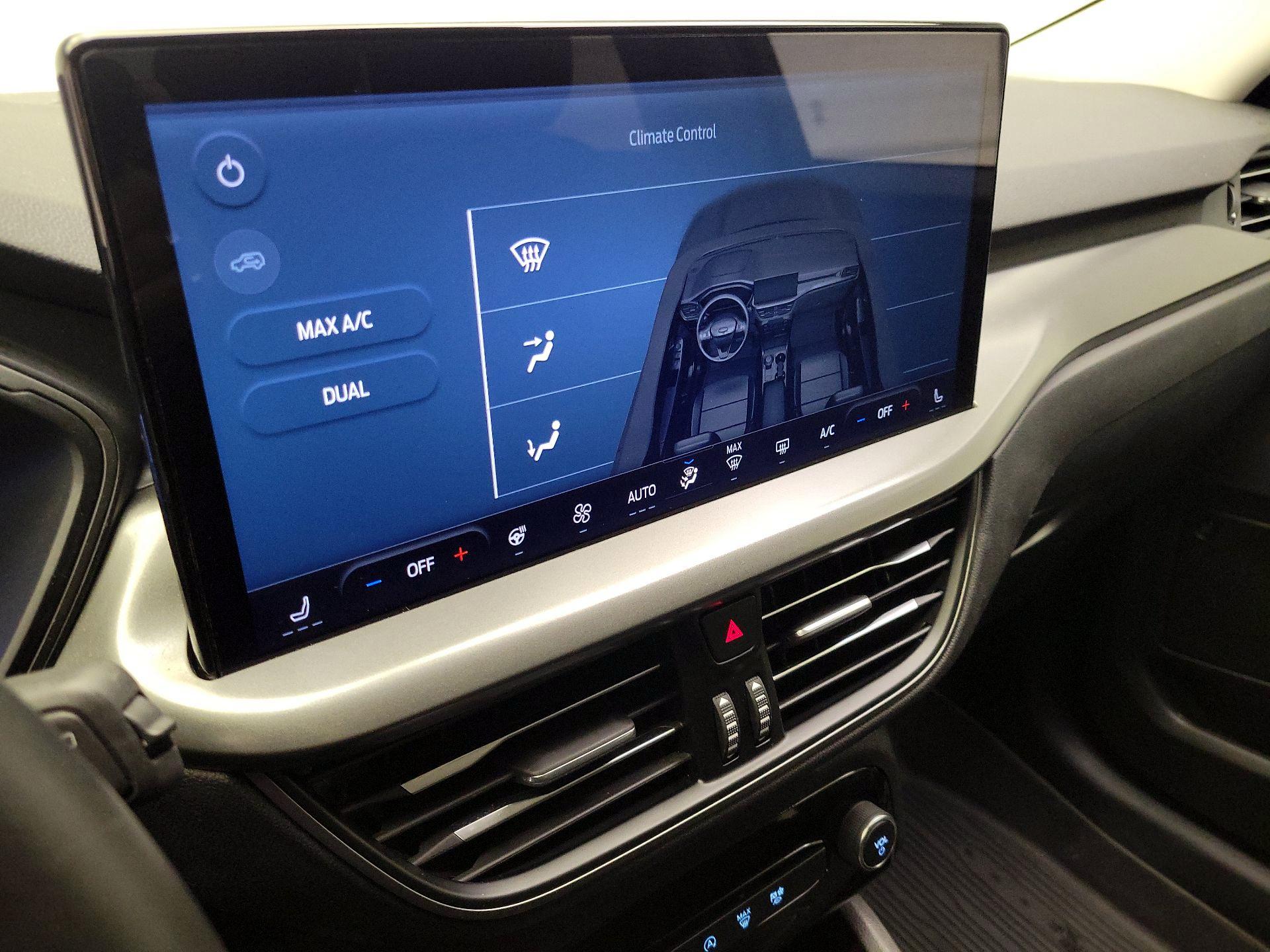 Thumbnail: 2023 Ford Escape - 17