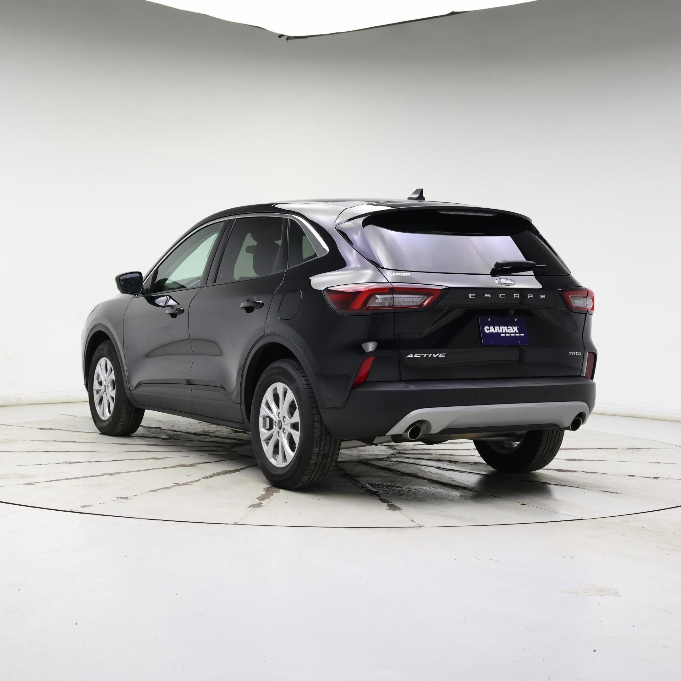 Thumbnail: 2023 Ford Escape - 2