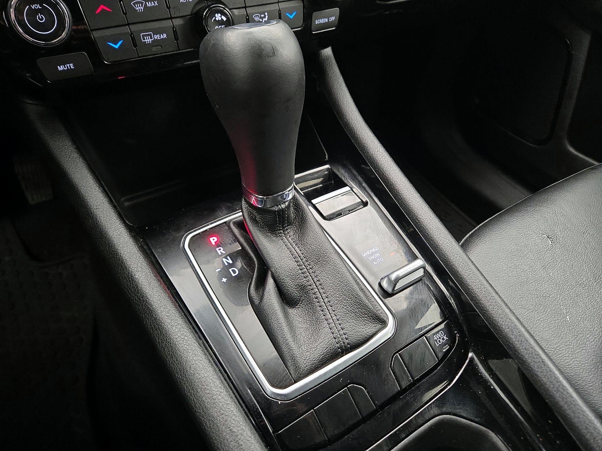 Thumbnail: 2023 Jeep Compass - 17