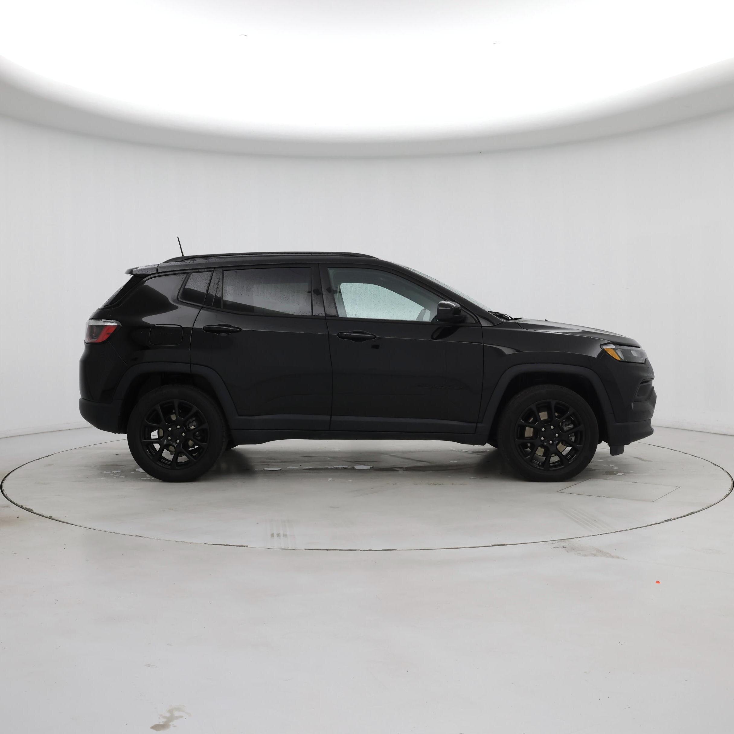 Thumbnail: 2023 Jeep Compass - 7