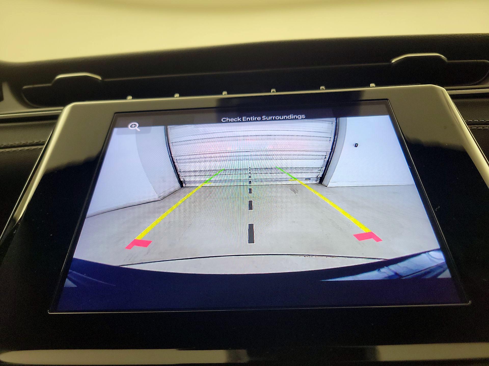 Thumbnail: 2022 Jeep Grand Cherokee - 14