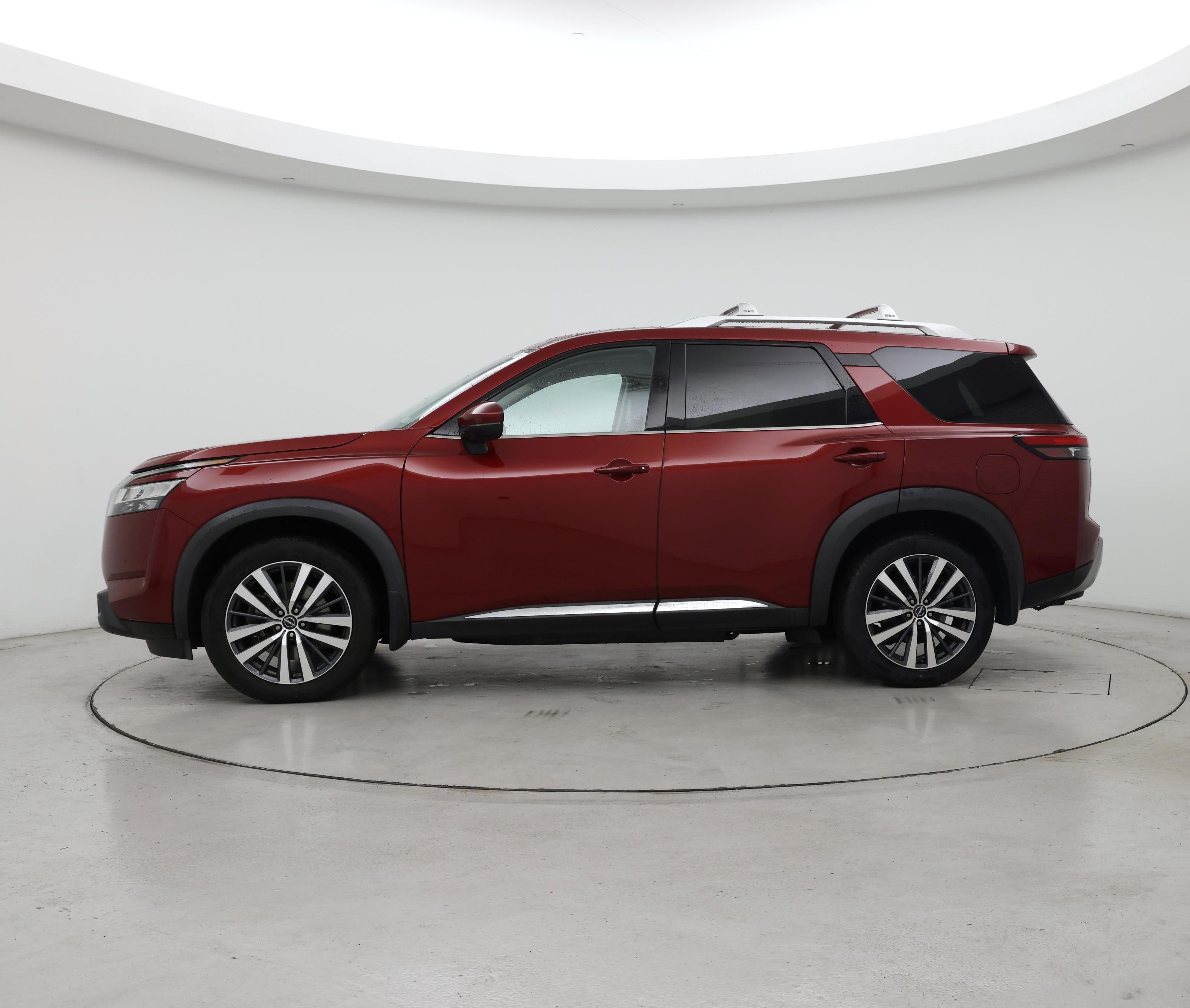 Thumbnail: 2022 Nissan Pathfinder - 3