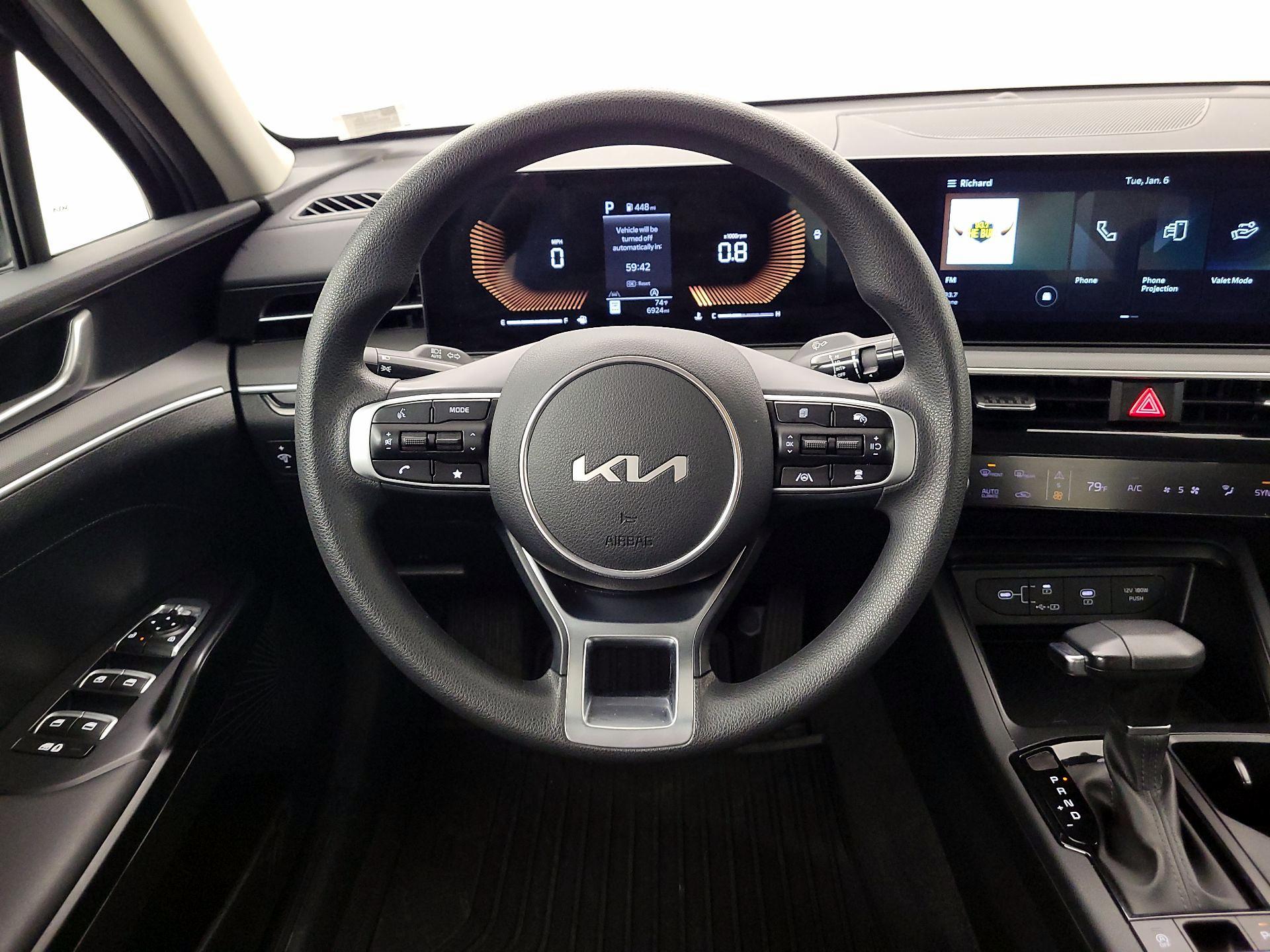 Thumbnail: 2025 Kia K5 - 10