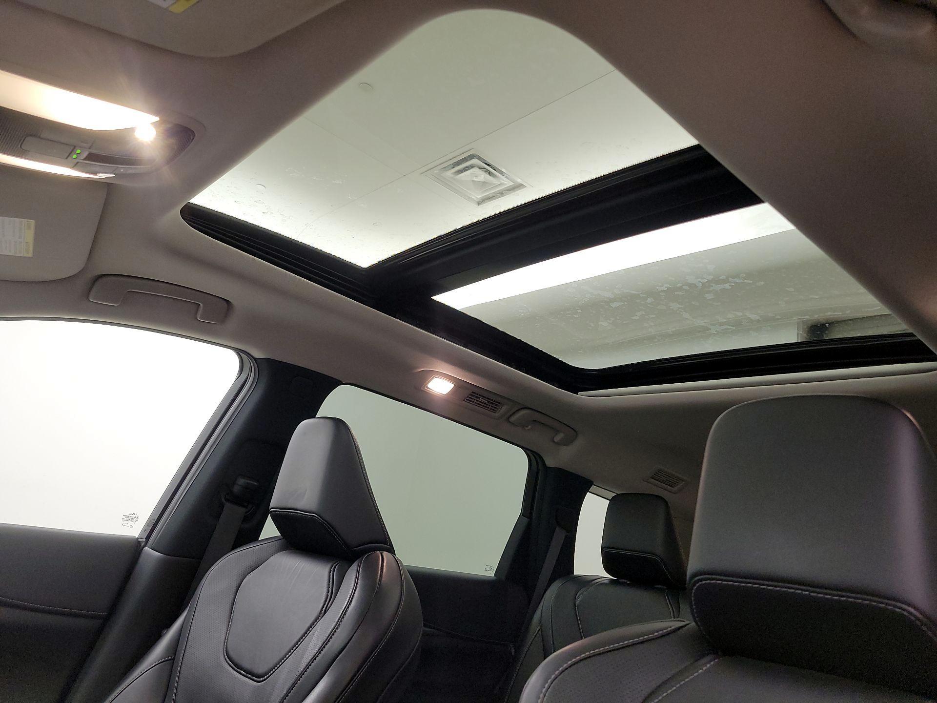 Thumbnail: 2023 INFINITI QX60 - 19