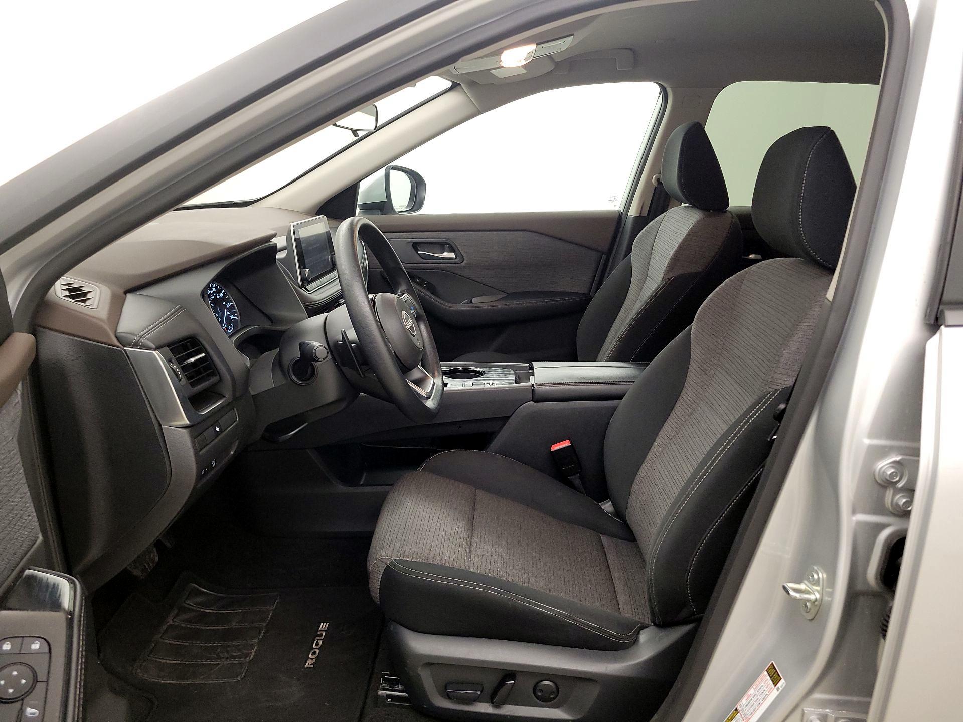 Thumbnail: 2023 Nissan Rogue - 11