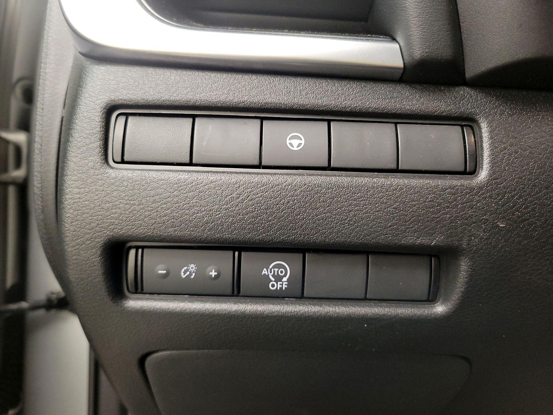 Thumbnail: 2023 Nissan Rogue - 13