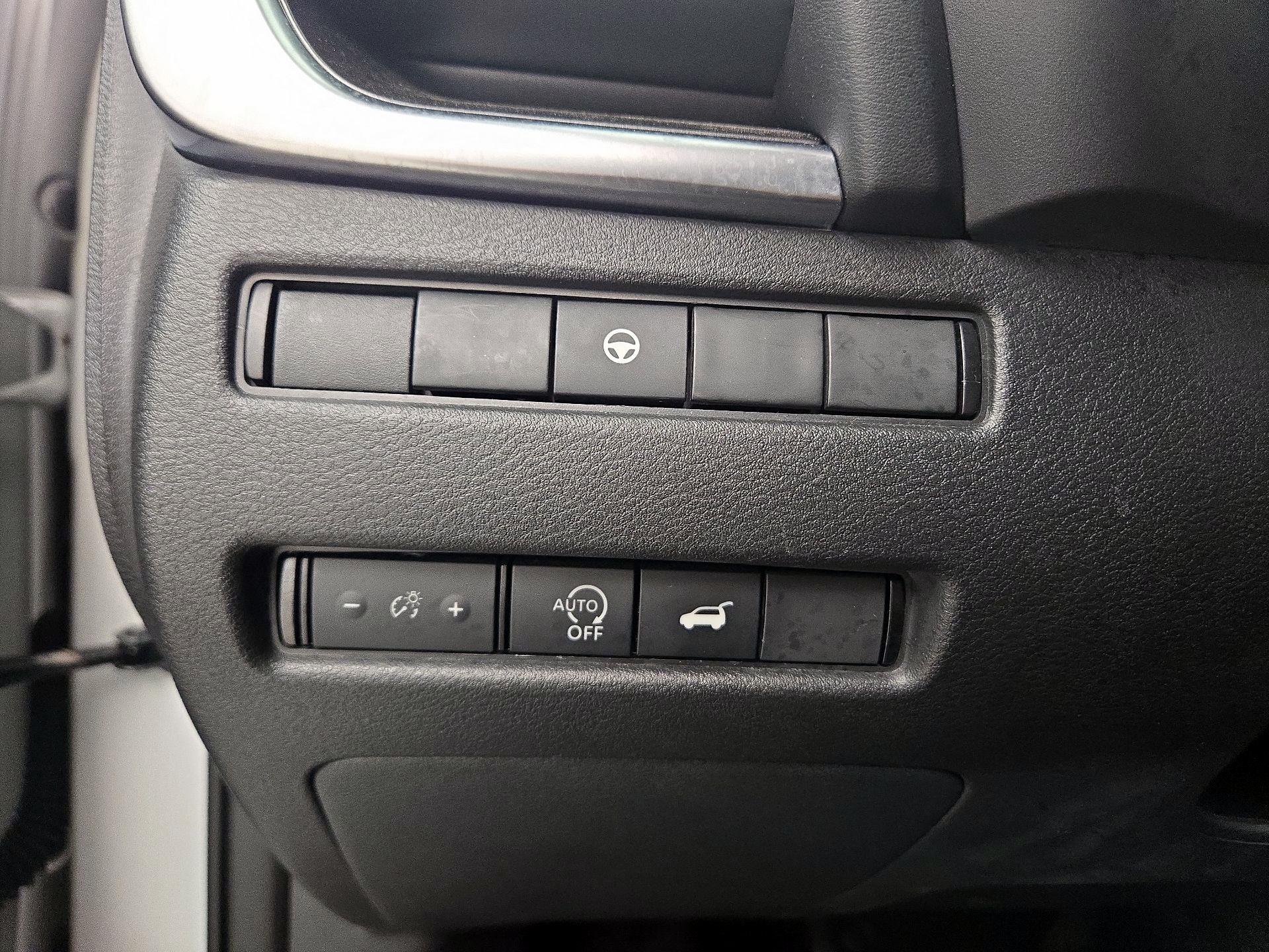 Thumbnail: 2023 Nissan Rogue - 13