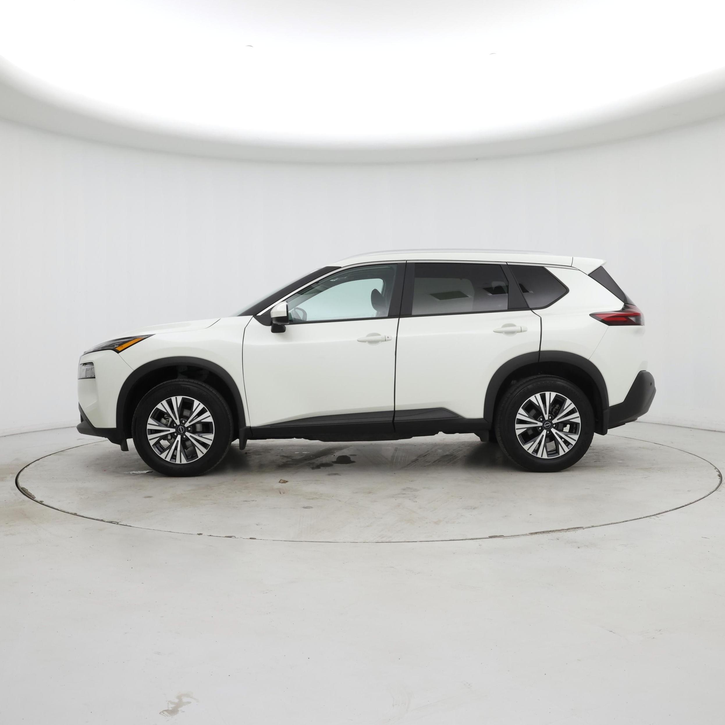 Thumbnail: 2023 Nissan Rogue - 3