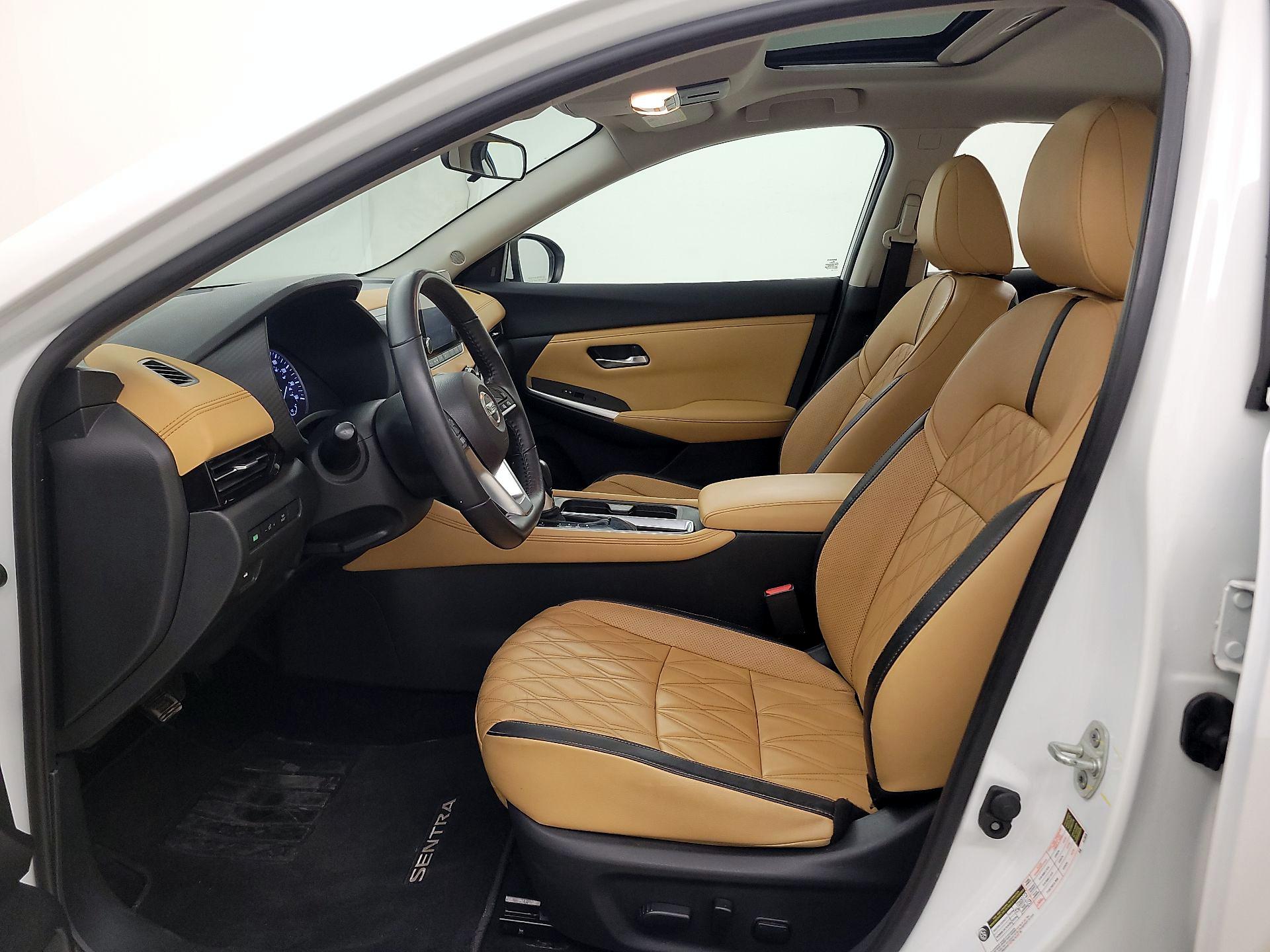 Thumbnail: 2020 Nissan Sentra - 11