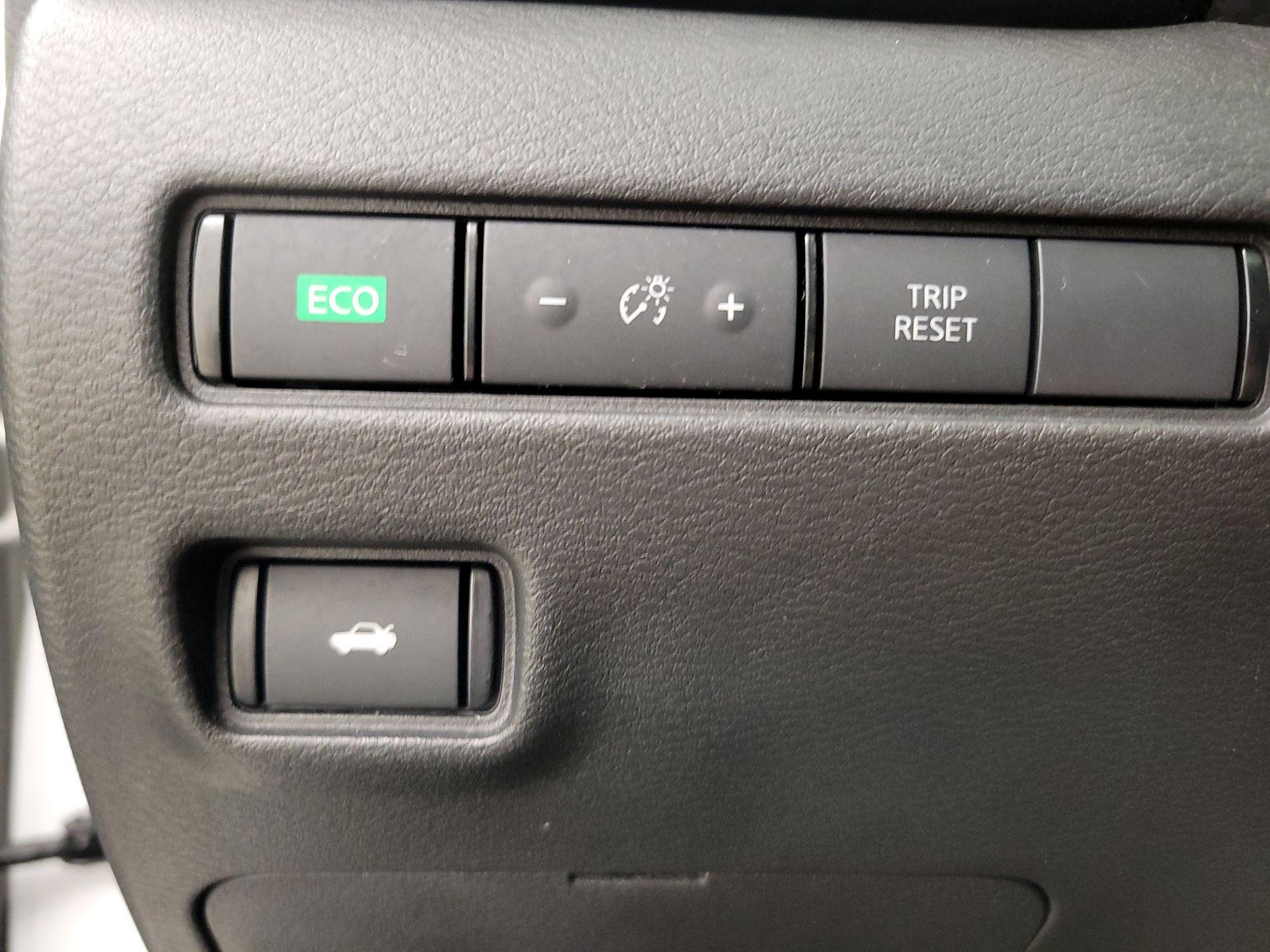 Thumbnail: 2020 Nissan Sentra - 13