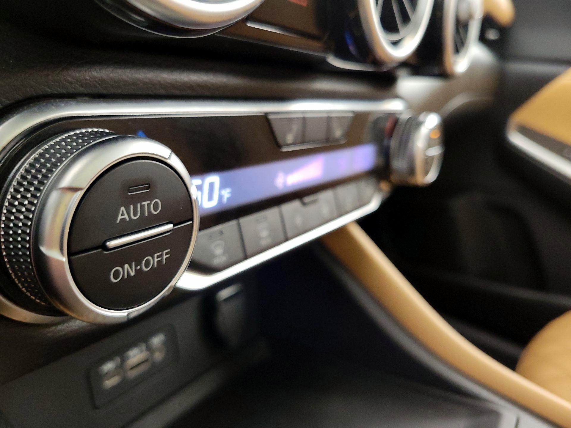 Thumbnail: 2020 Nissan Sentra - 16