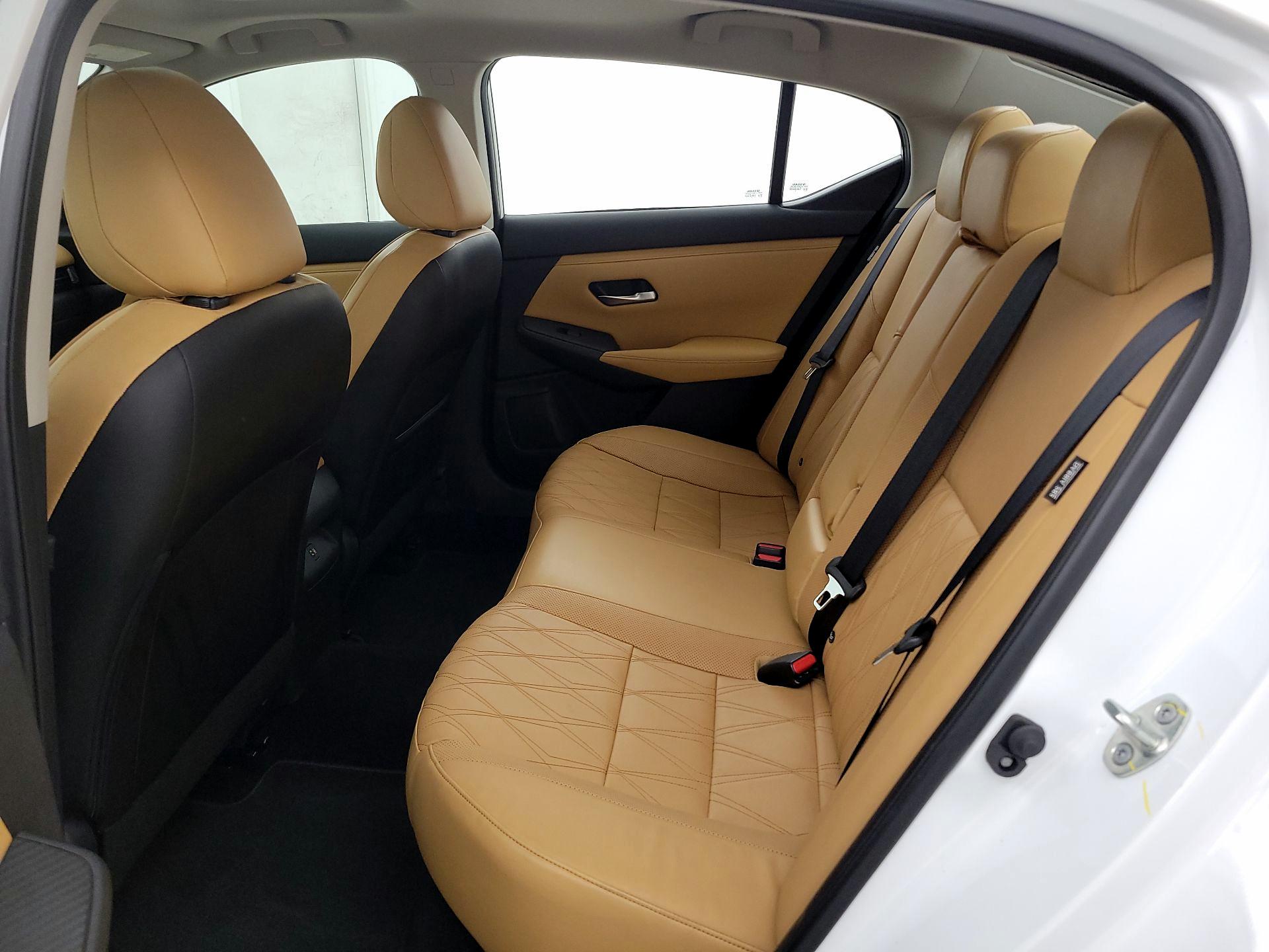 Thumbnail: 2020 Nissan Sentra - 20