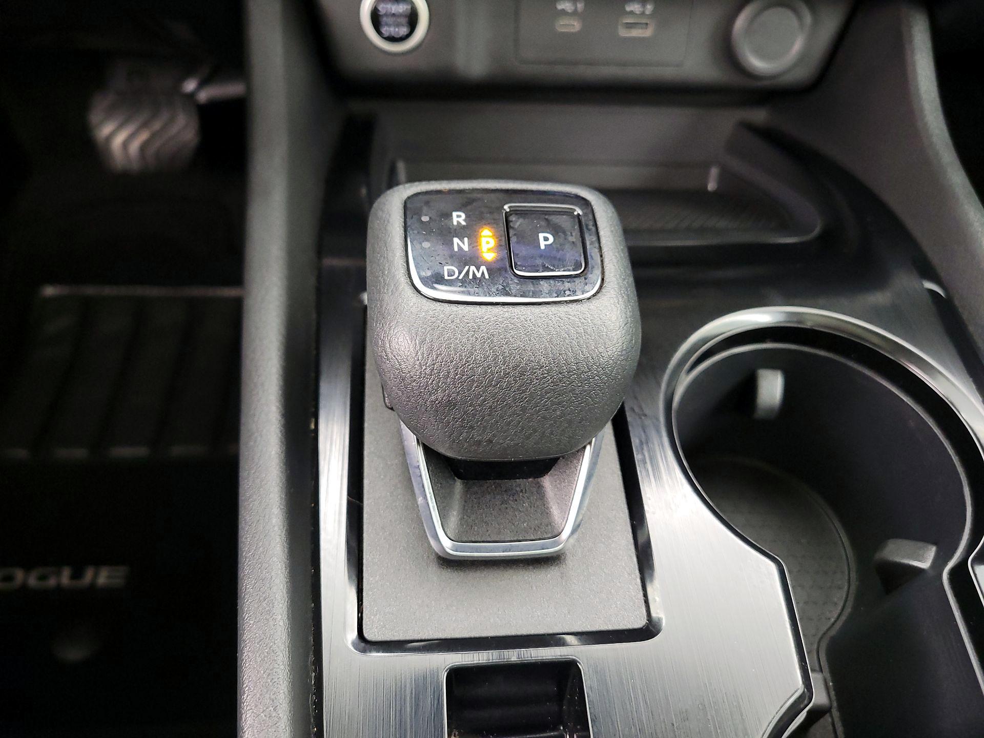 Thumbnail: 2023 Nissan Rogue - 17