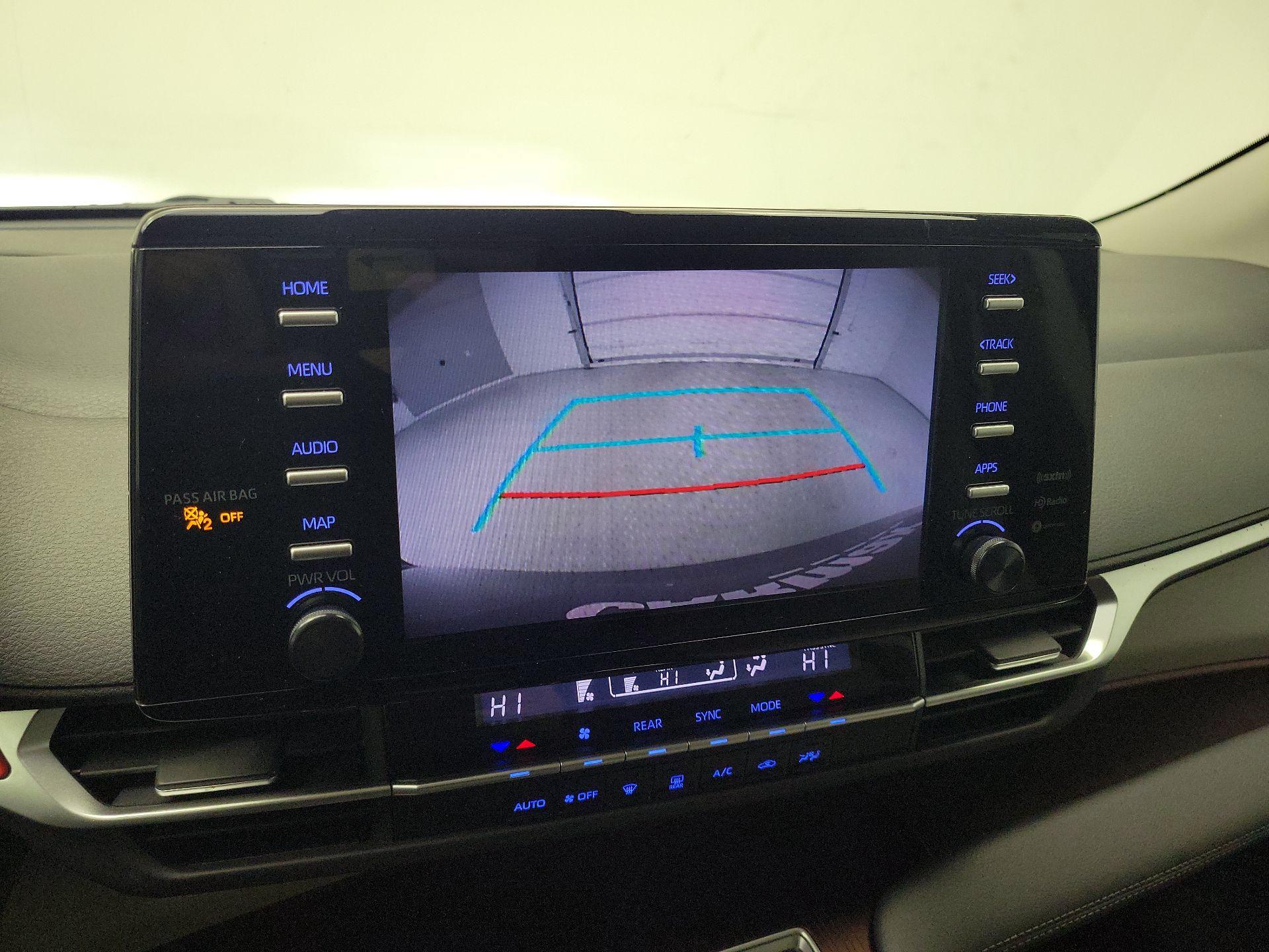 Thumbnail: 2024 Toyota Sienna - 14