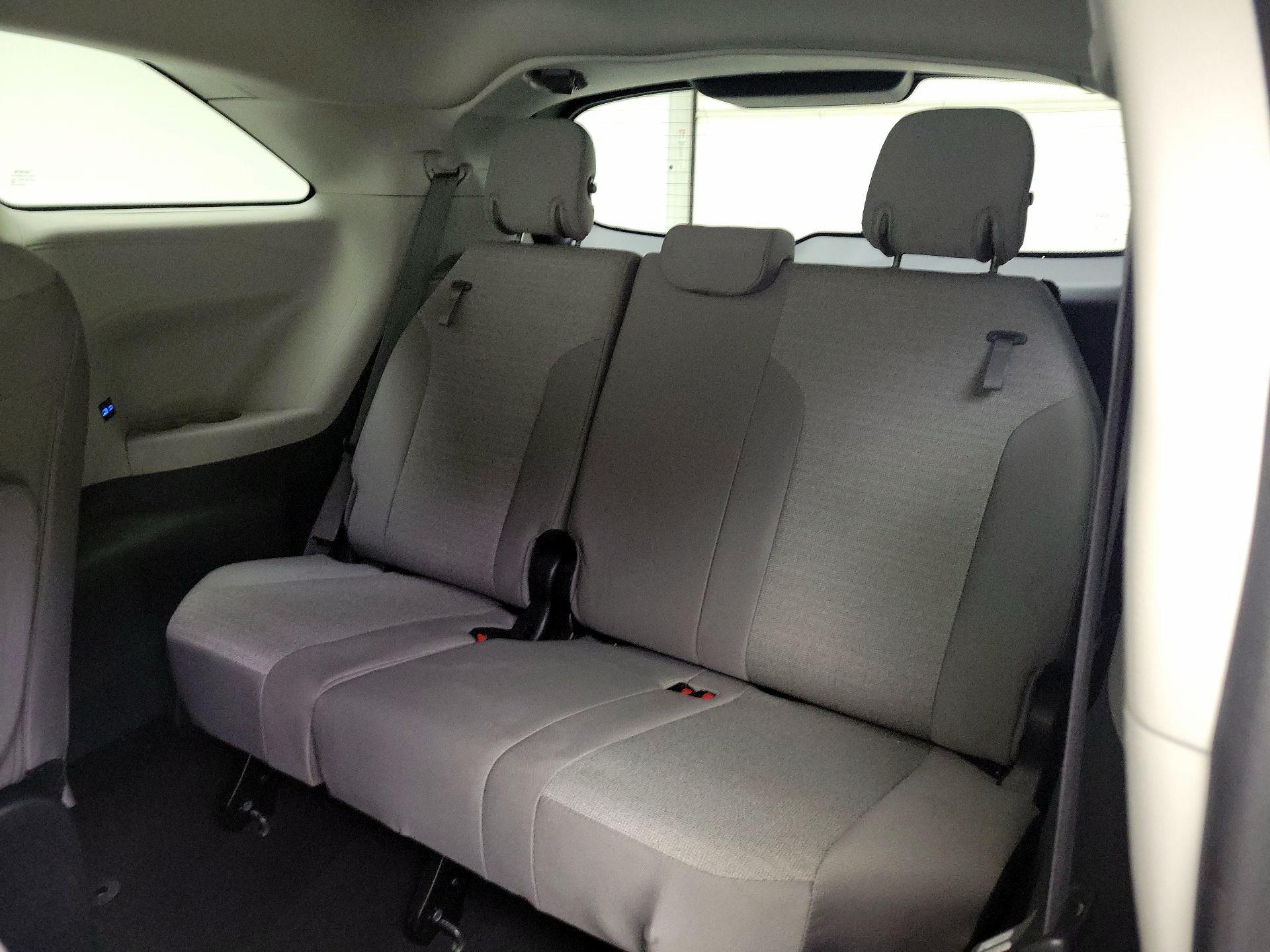 Thumbnail: 2024 Toyota Sienna - 20