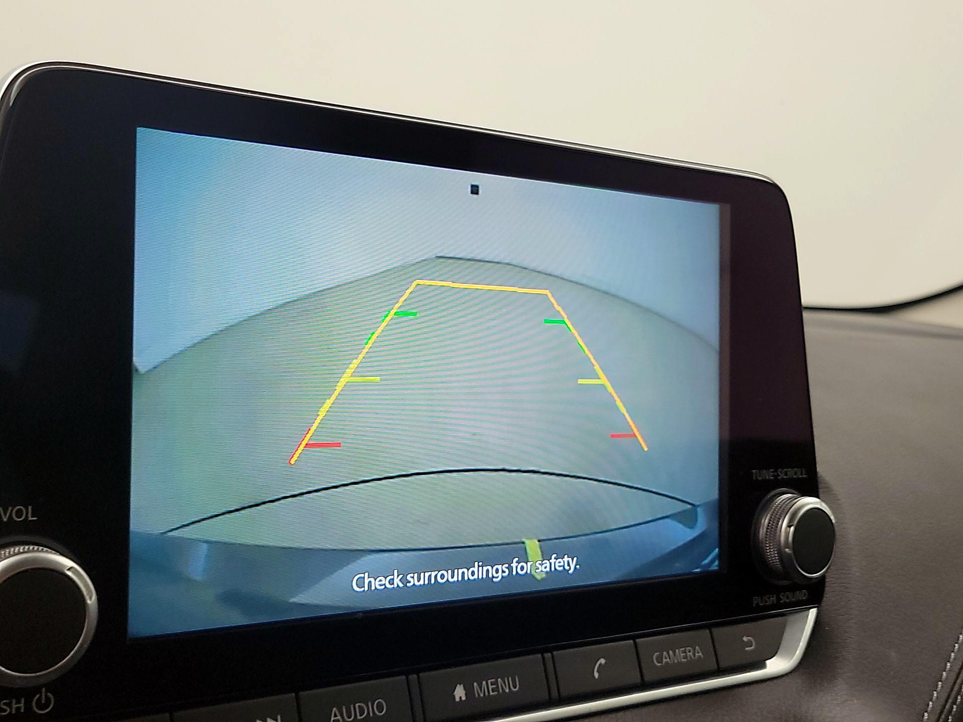 Thumbnail: 2023 Nissan Sentra - 14