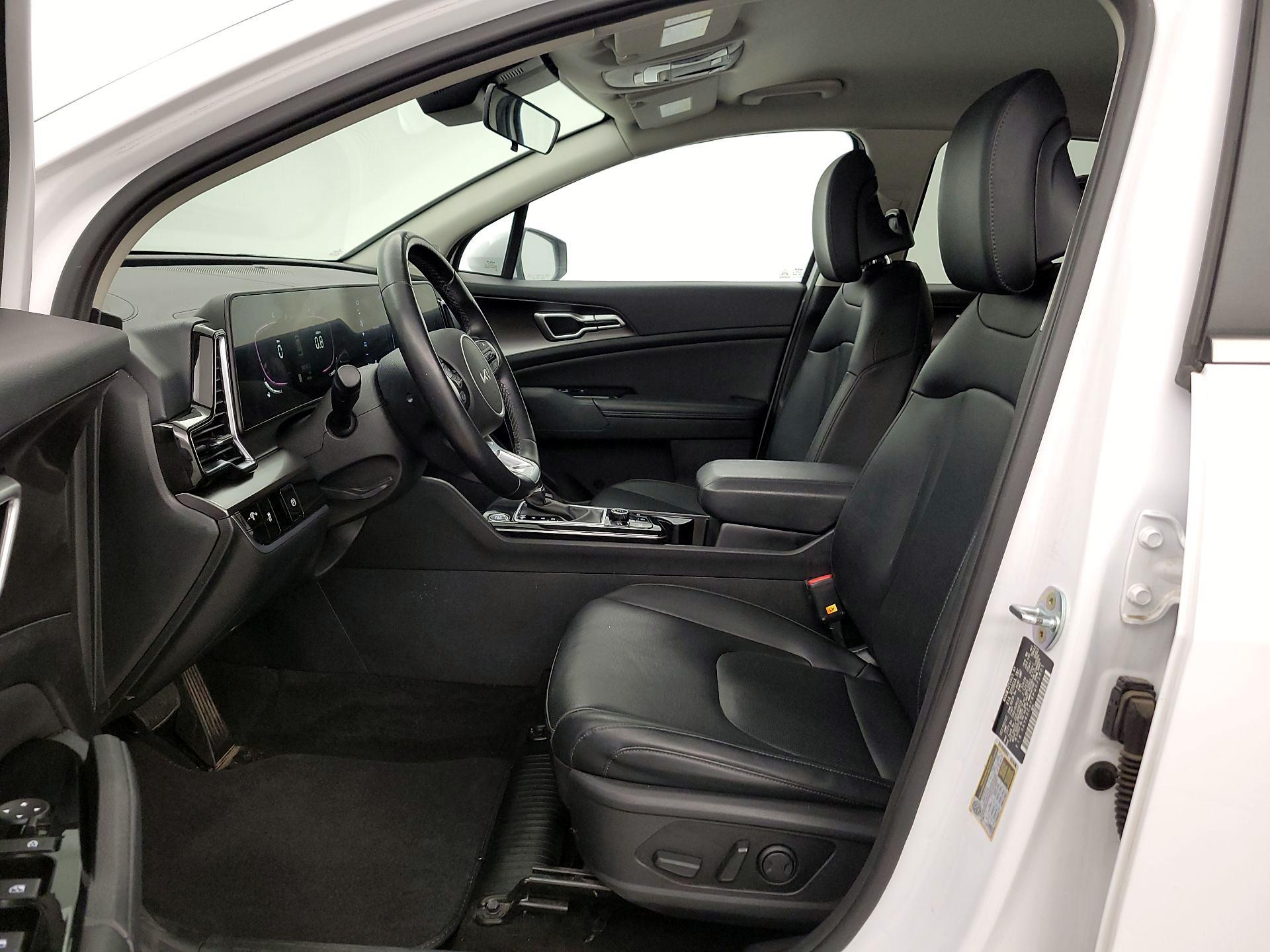 Thumbnail: 2023 Kia Sportage - 11