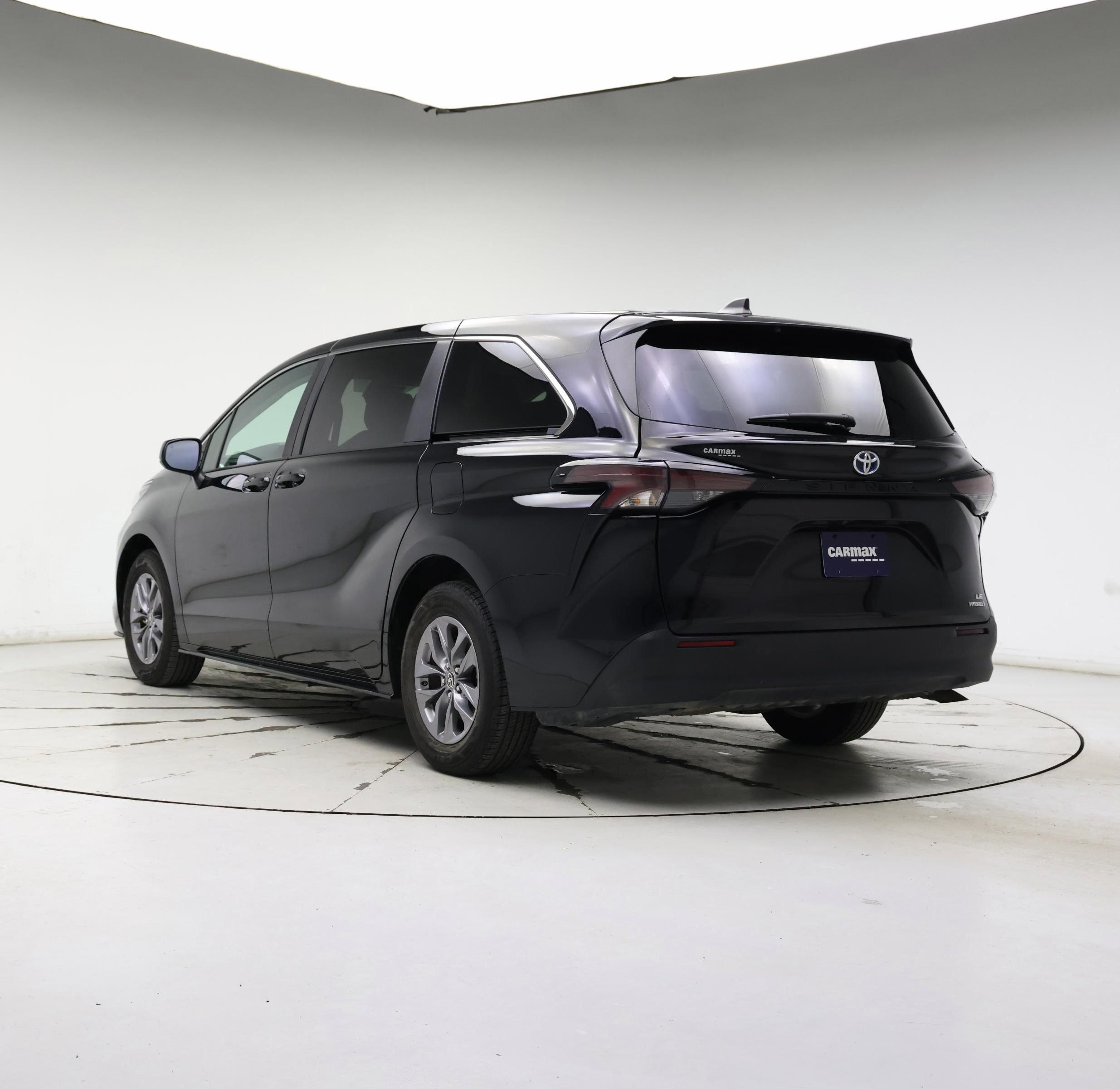 Thumbnail: 2024 Toyota Sienna - 2