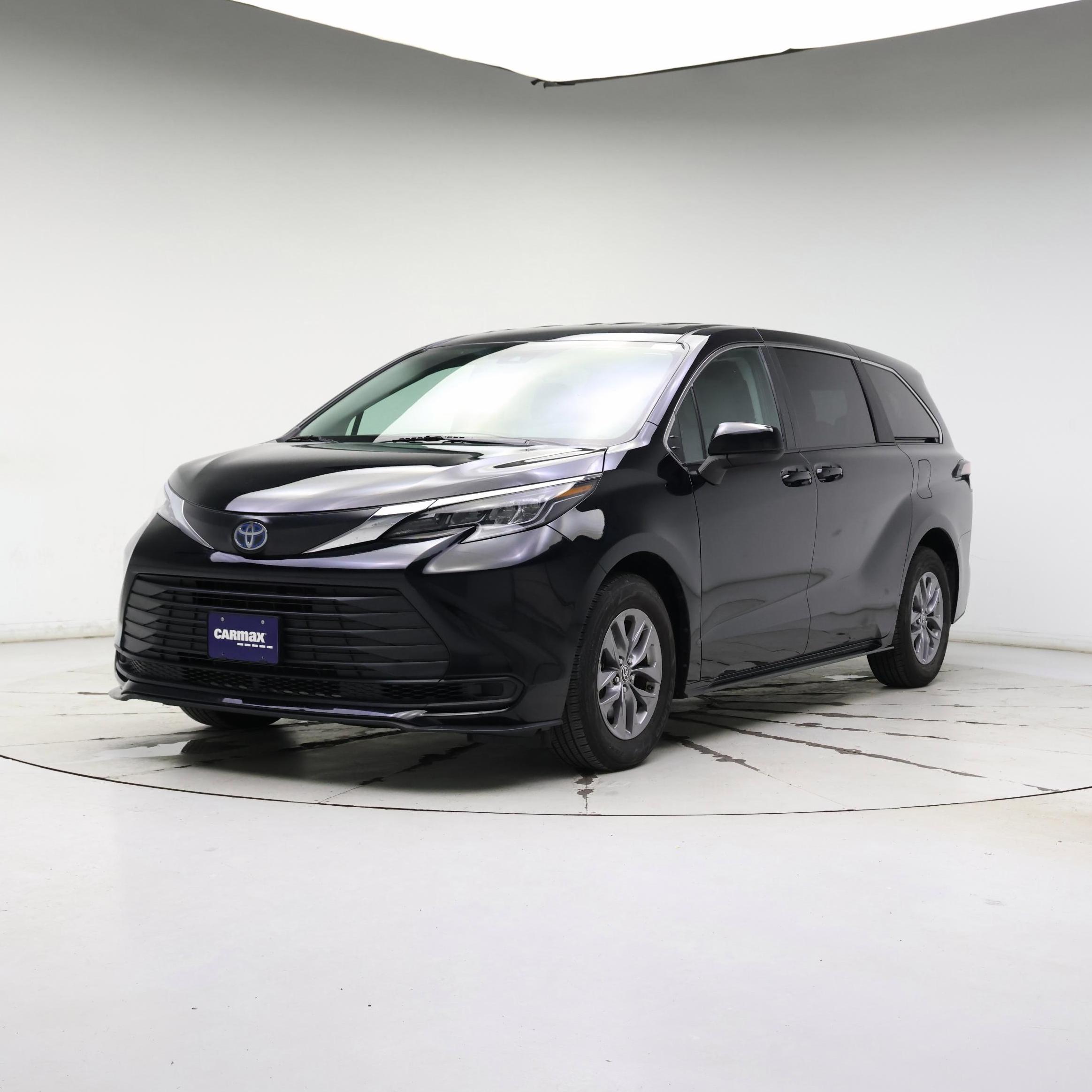 Thumbnail: 2024 Toyota Sienna - 4