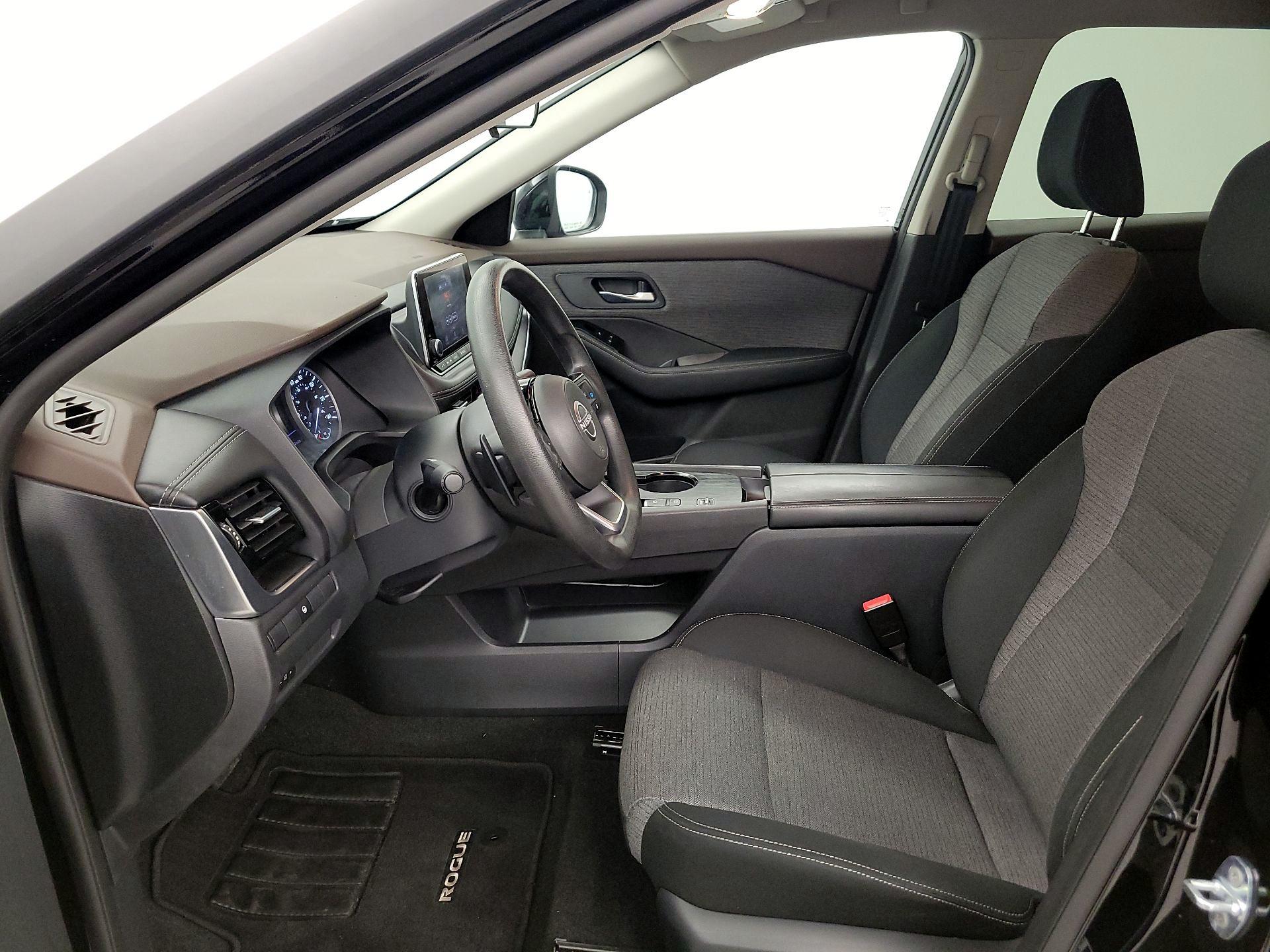 Thumbnail: 2023 Nissan Rogue - 11