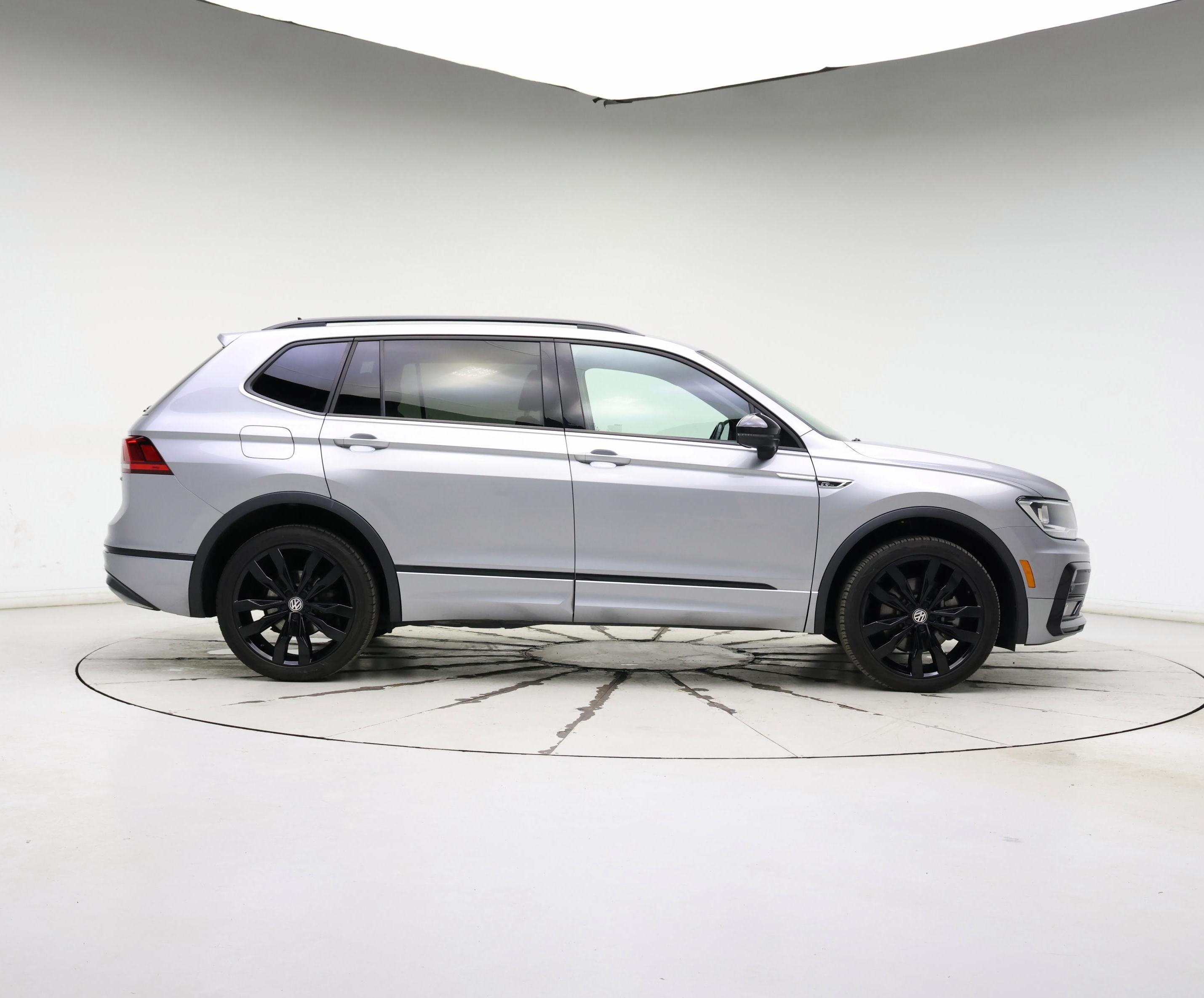 Thumbnail: 2021 Volkswagen Tiguan - 7