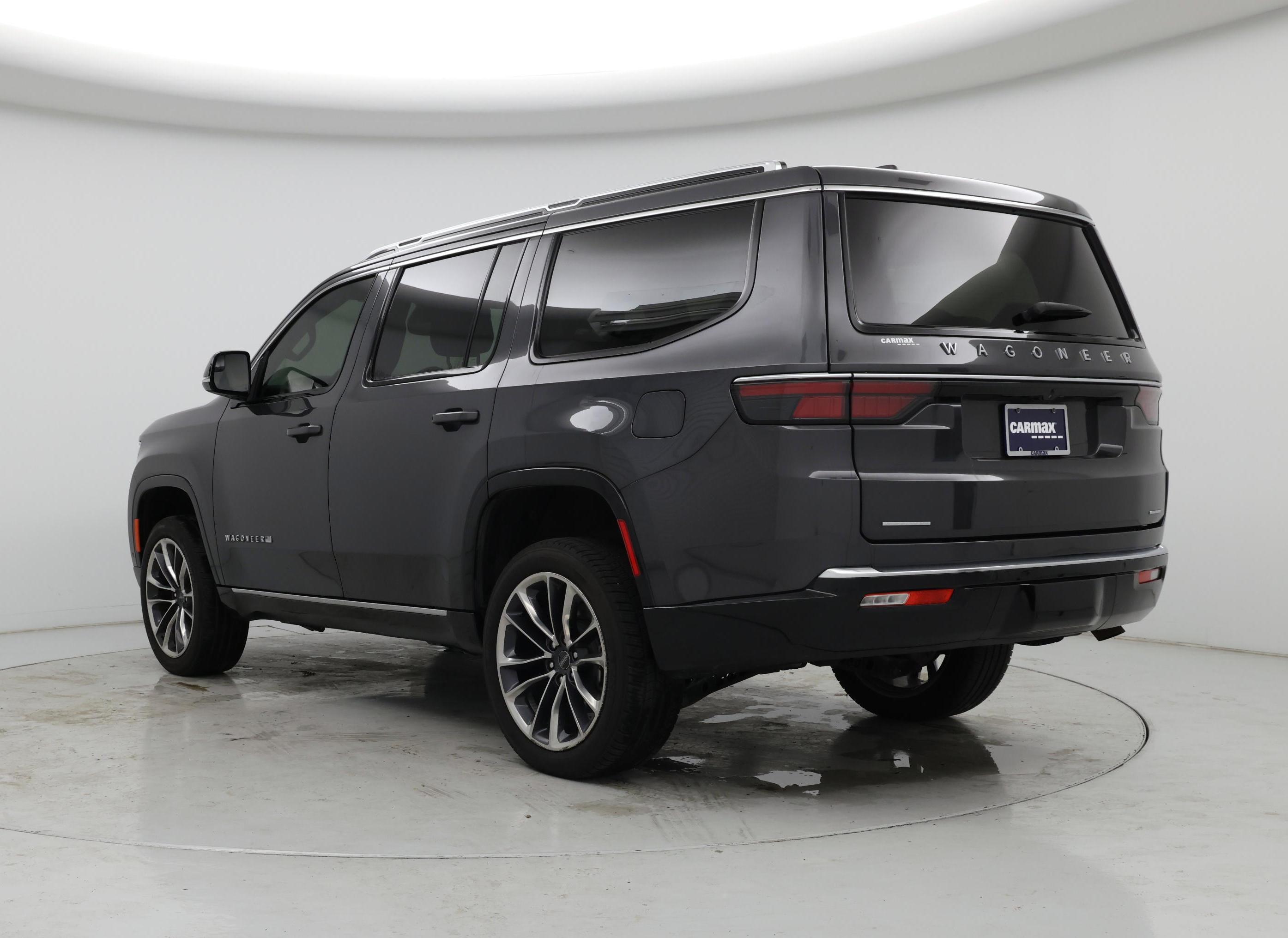 Thumbnail: 2022 Jeep Wagoneer - 2