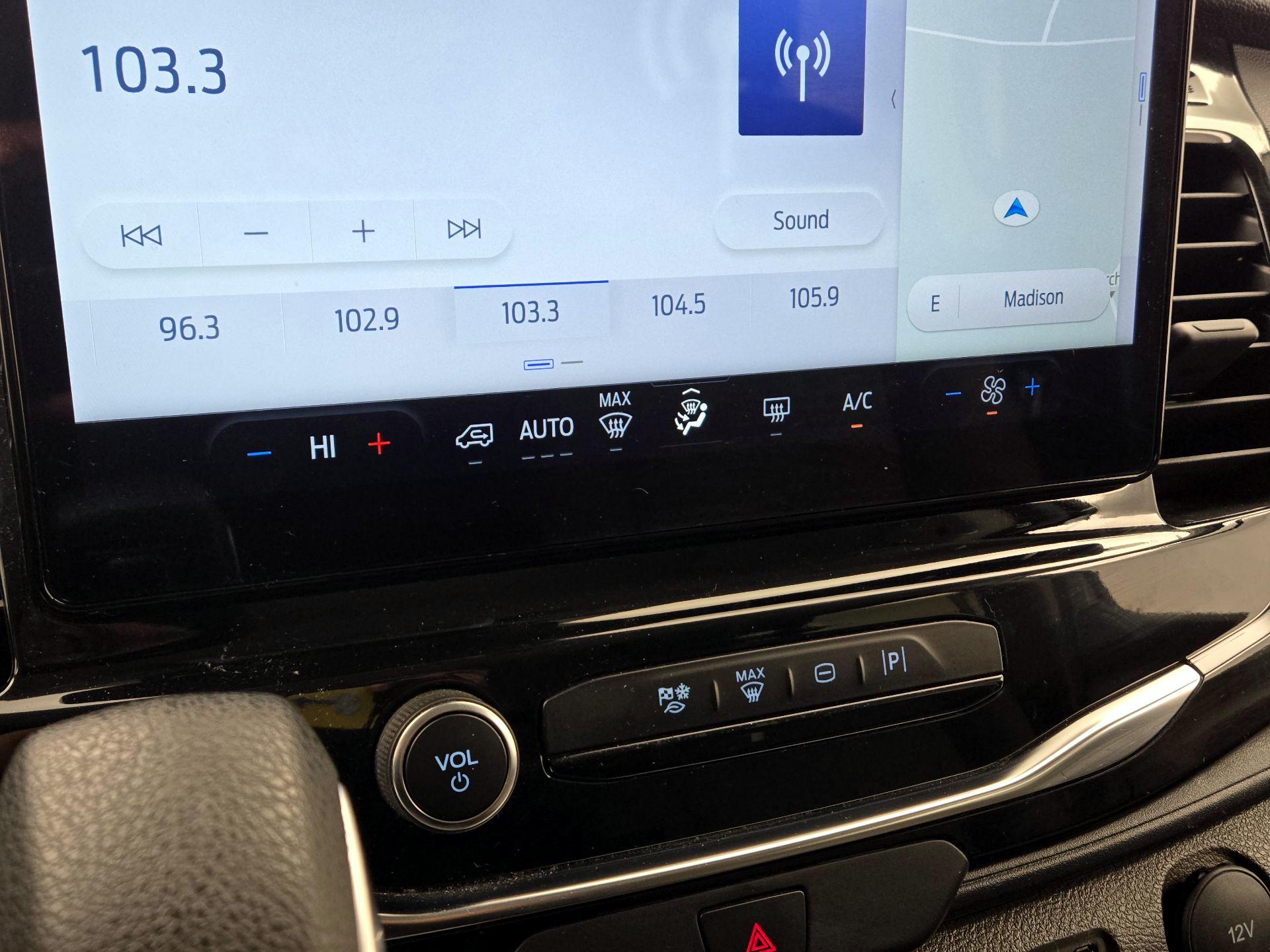 Thumbnail: 2023 Ford Transit Series - 16