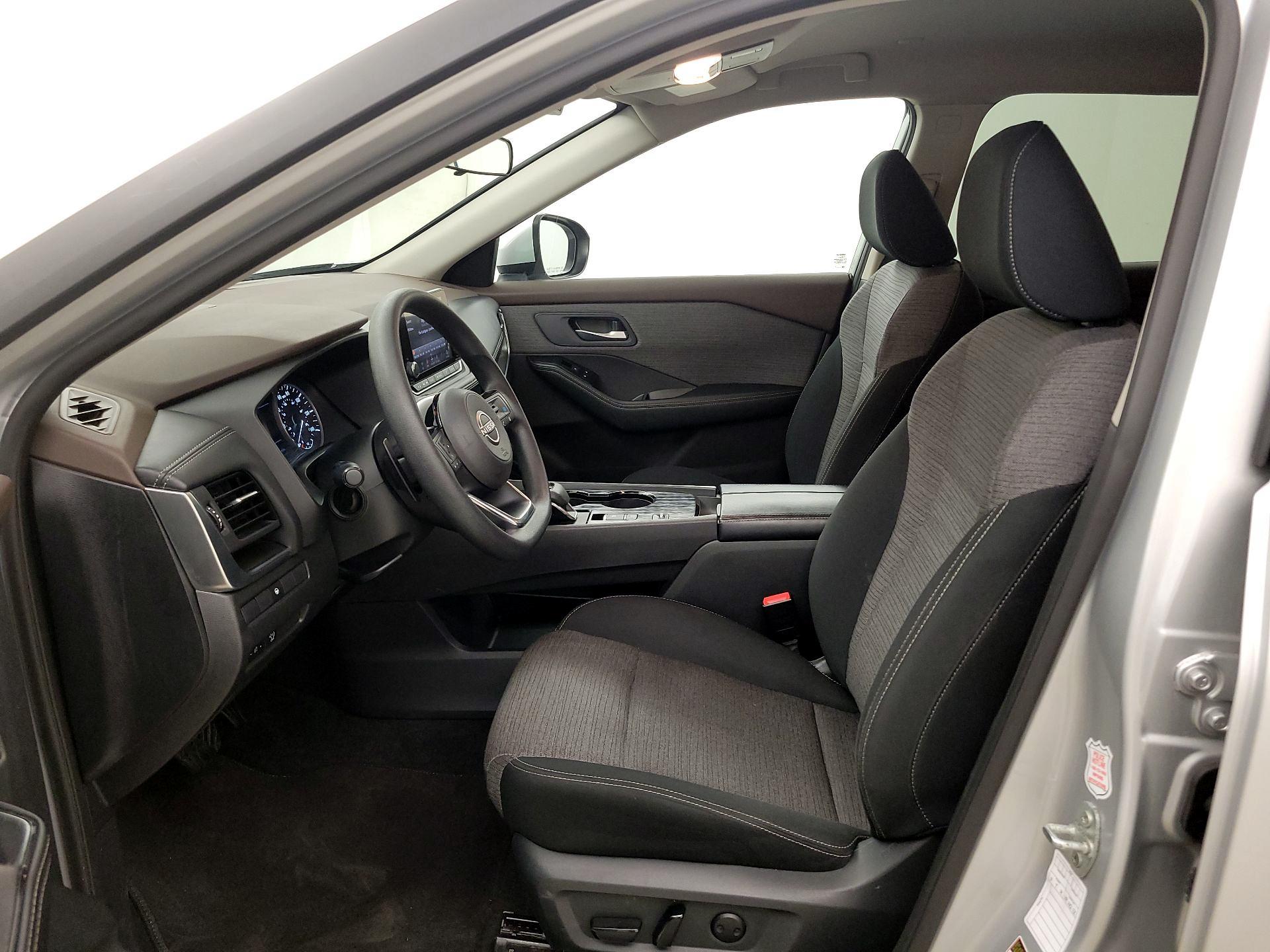 Thumbnail: 2023 Nissan Rogue - 11