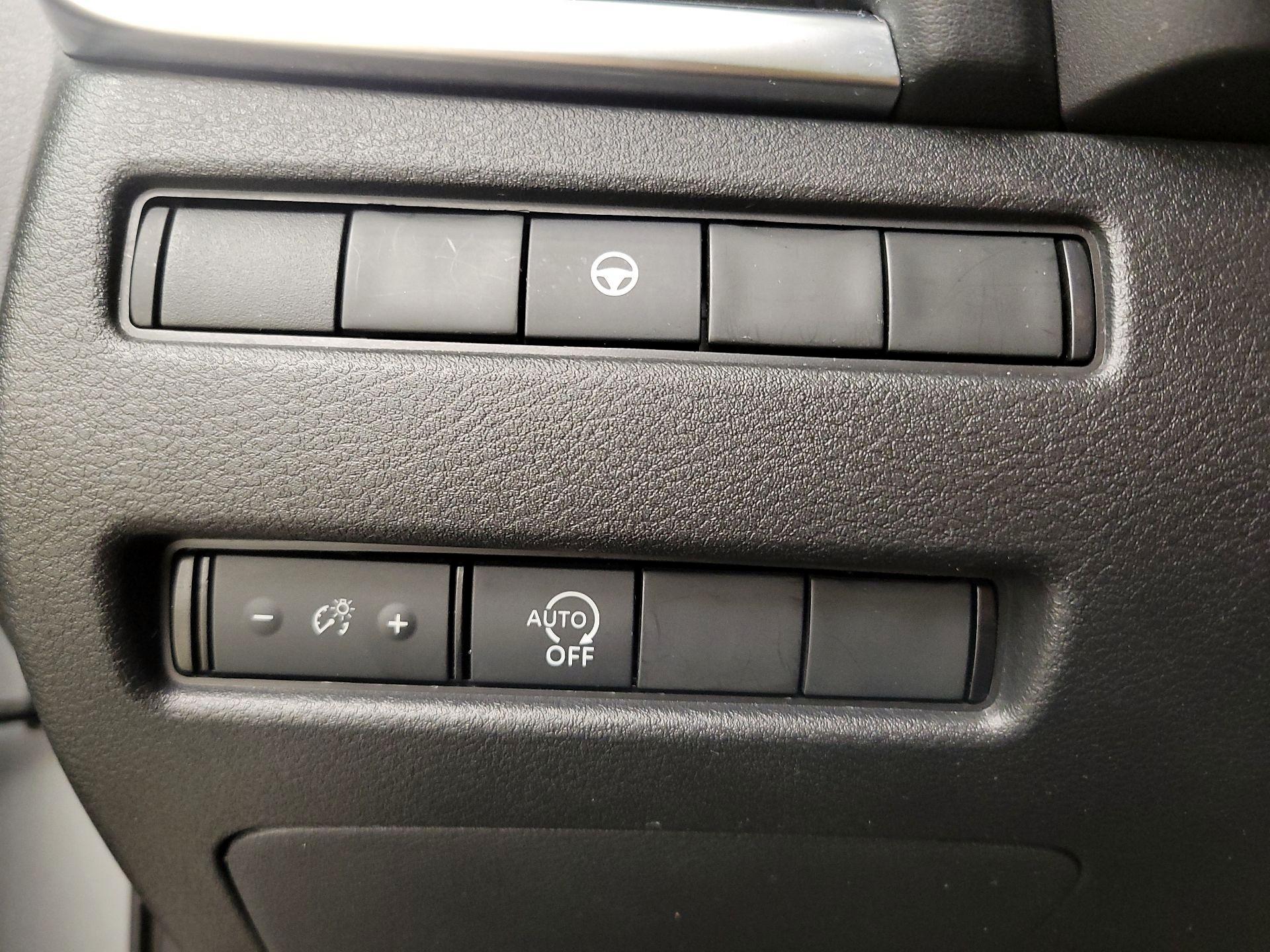 Thumbnail: 2023 Nissan Rogue - 13