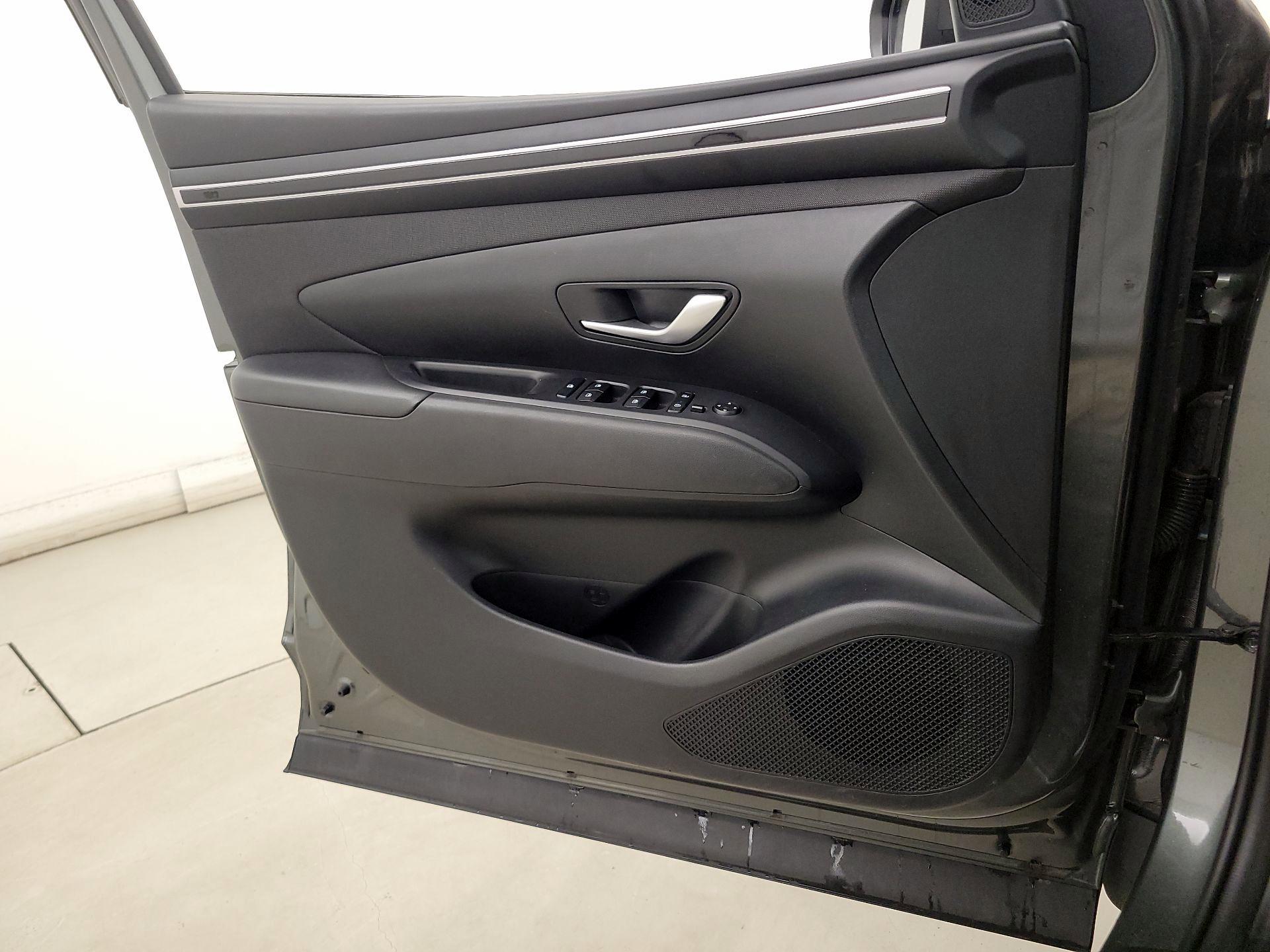 Thumbnail: 2023 Hyundai Tucson - 12