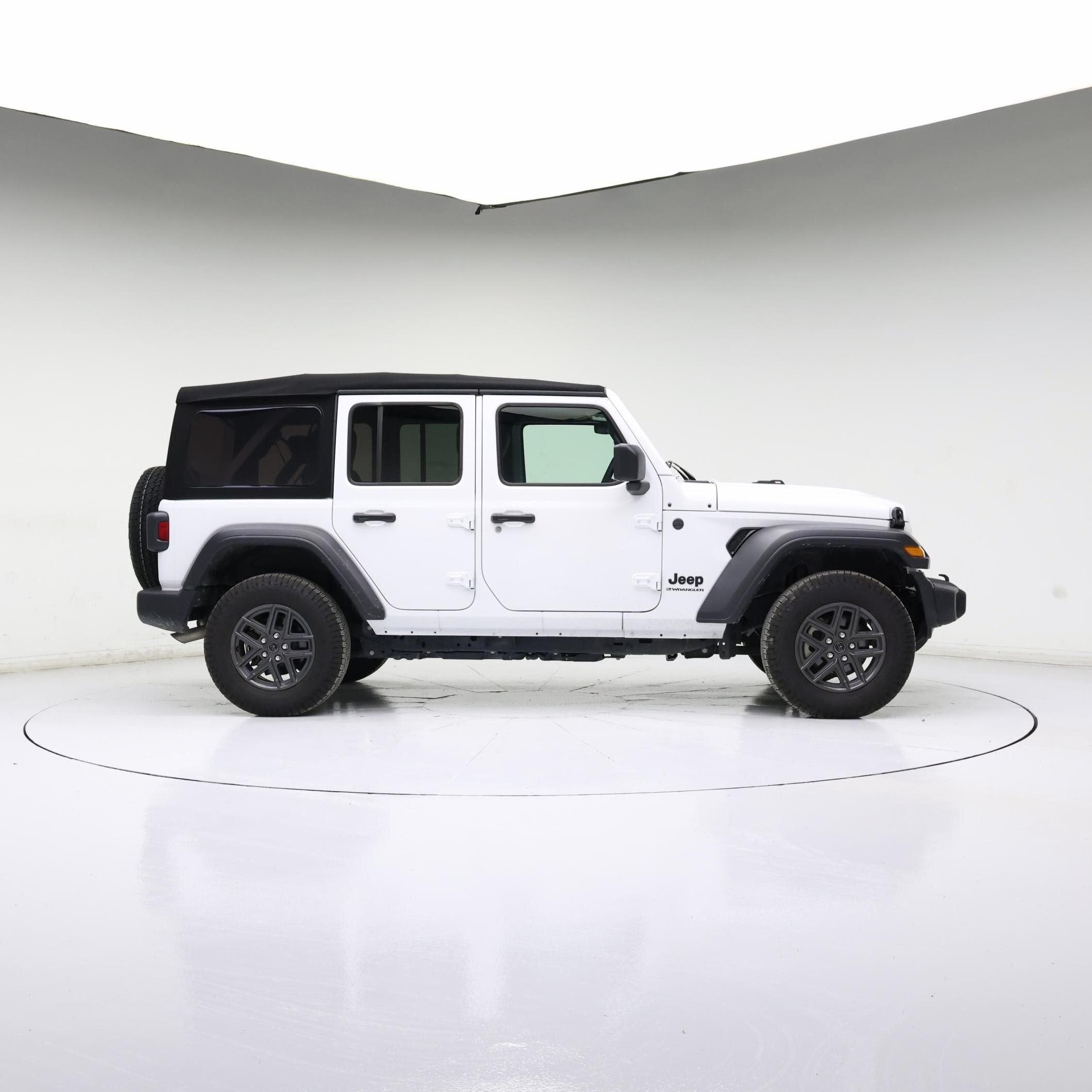 Thumbnail: 2024 Jeep Wrangler - 7