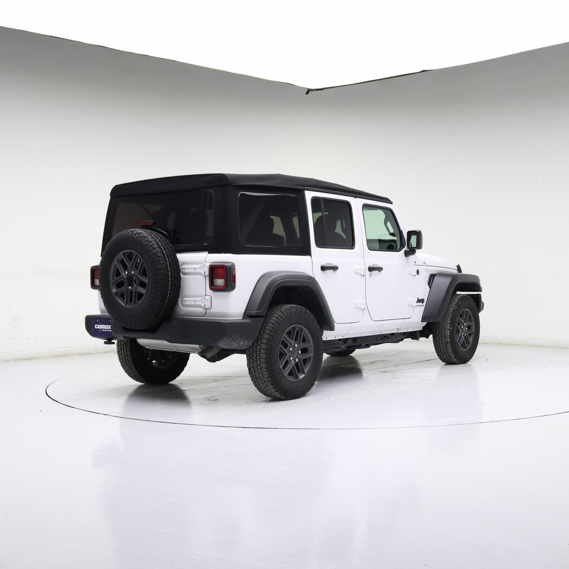 Thumbnail: 2024 Jeep Wrangler - 8