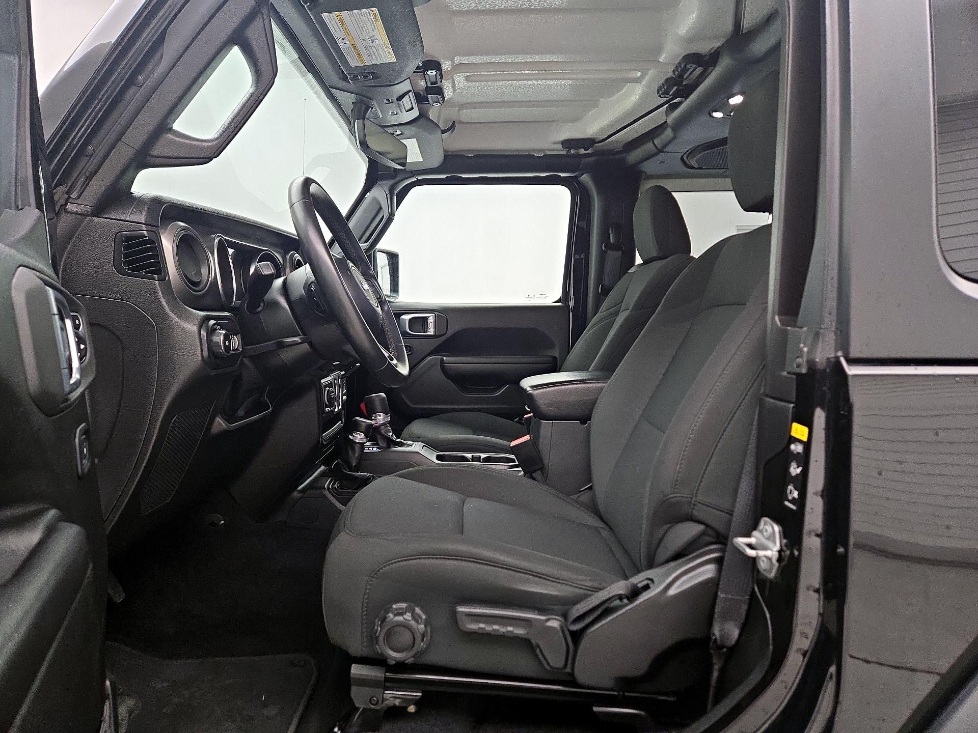 Thumbnail: 2021 Jeep Wrangler - 11