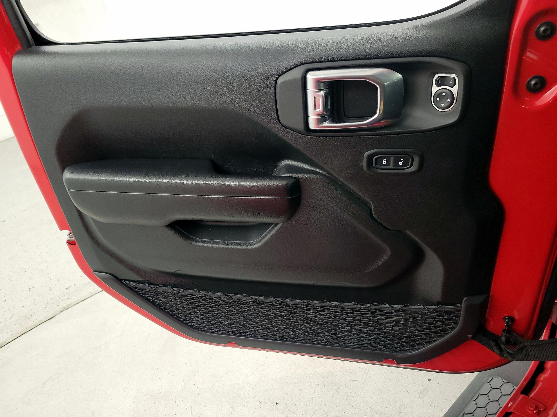 Thumbnail: 2021 Jeep Wrangler - 12