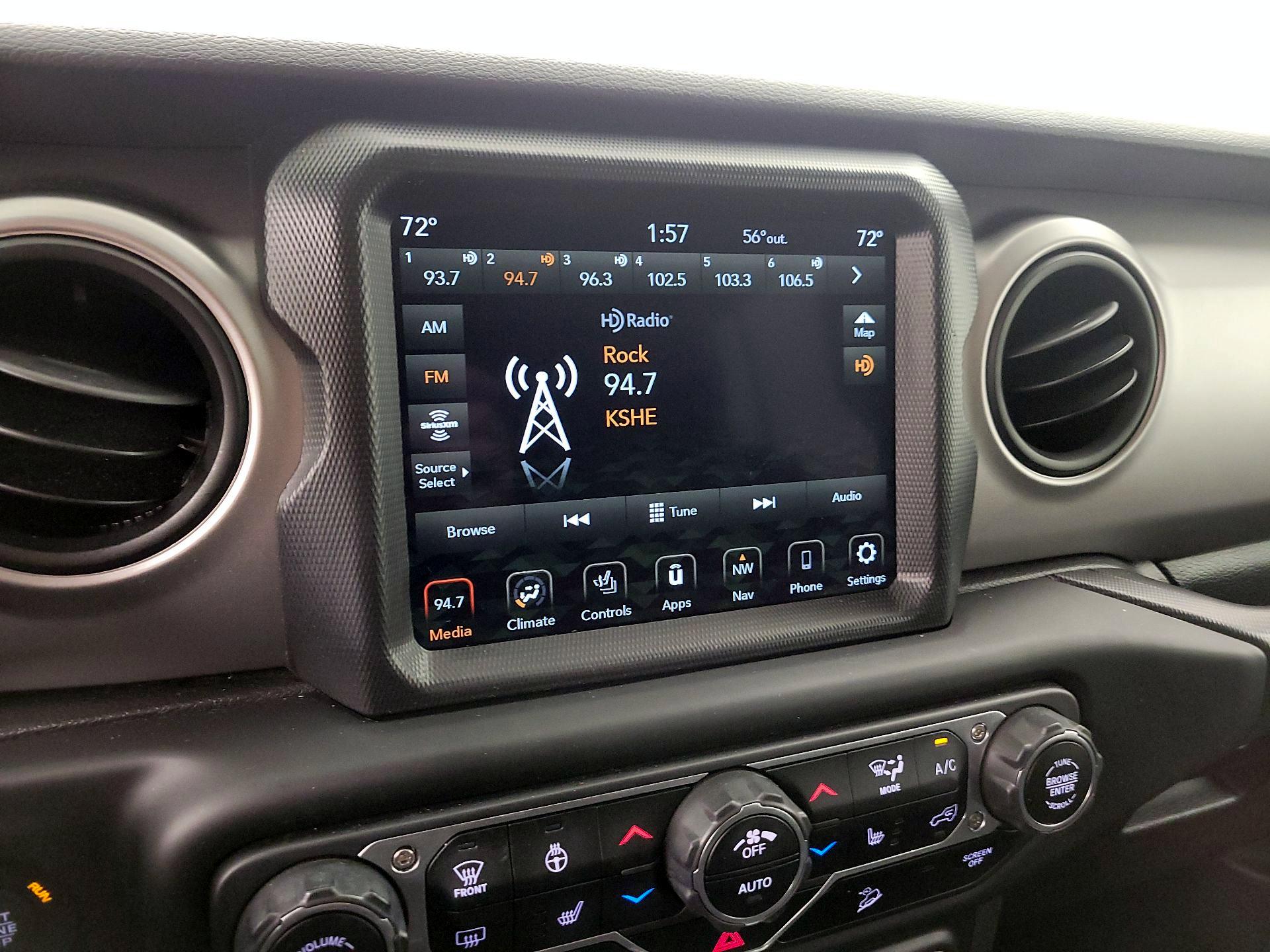 Thumbnail: 2021 Jeep Wrangler - 16