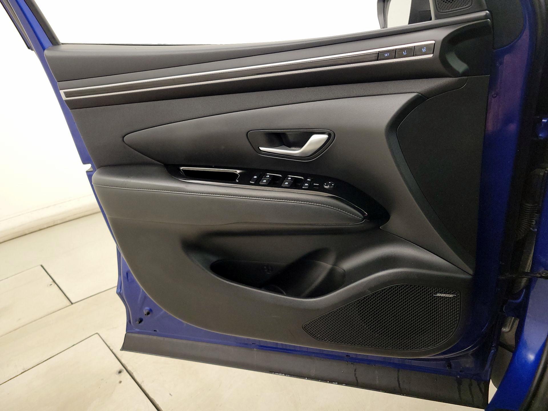 Thumbnail: 2022 Hyundai Tucson - 12