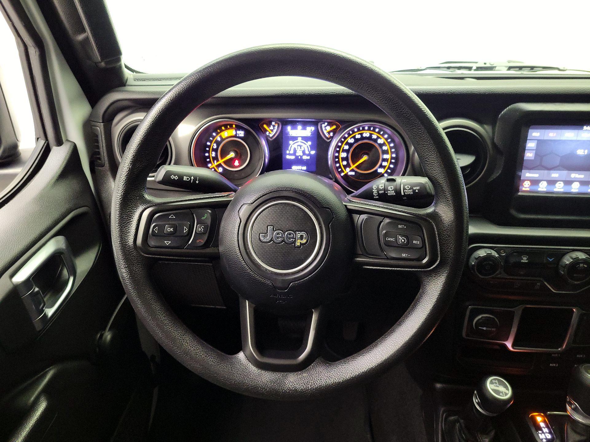 Thumbnail: 2023 Jeep Wrangler - 10
