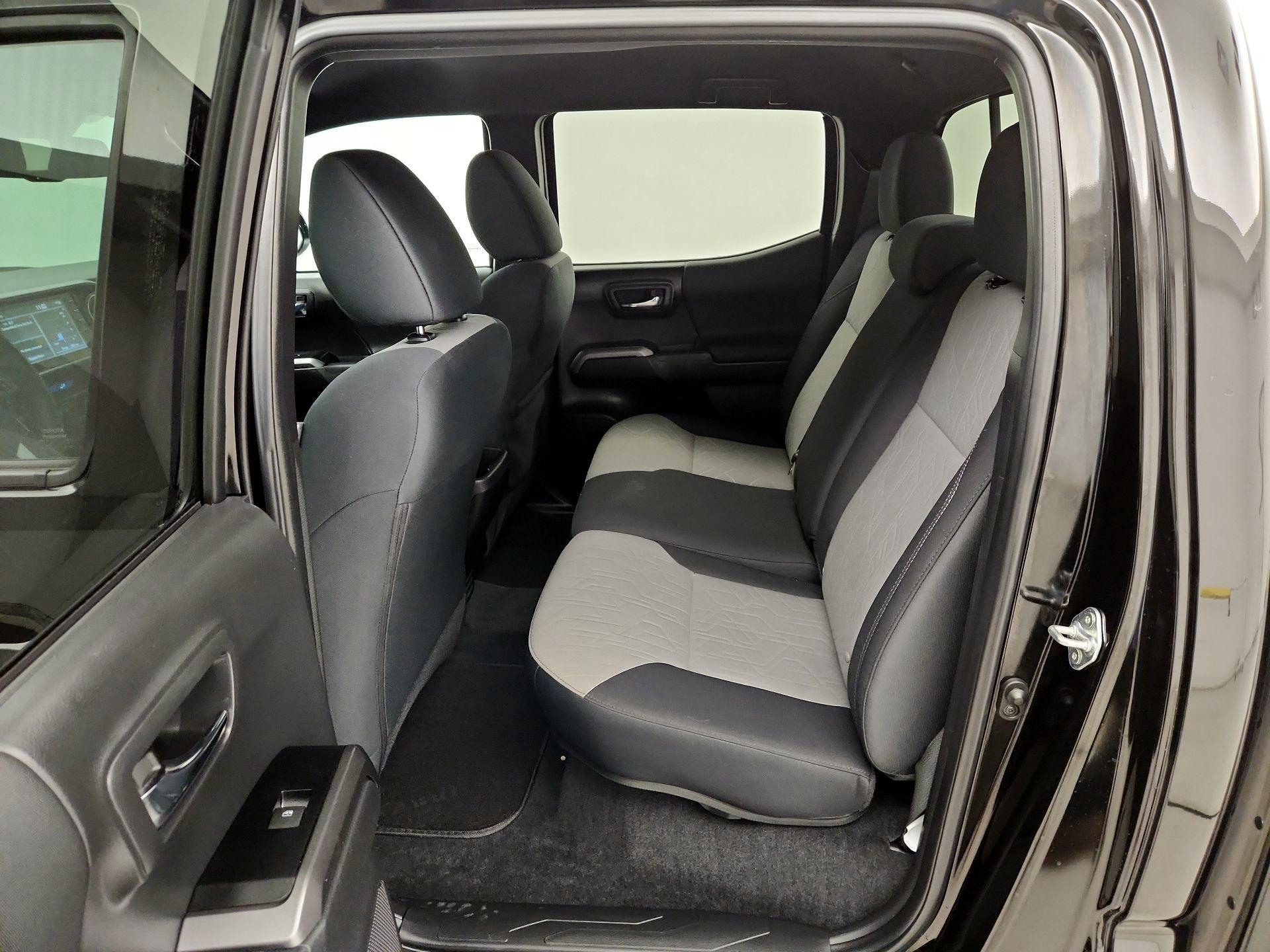 Thumbnail: 2023 Toyota Tacoma - 19