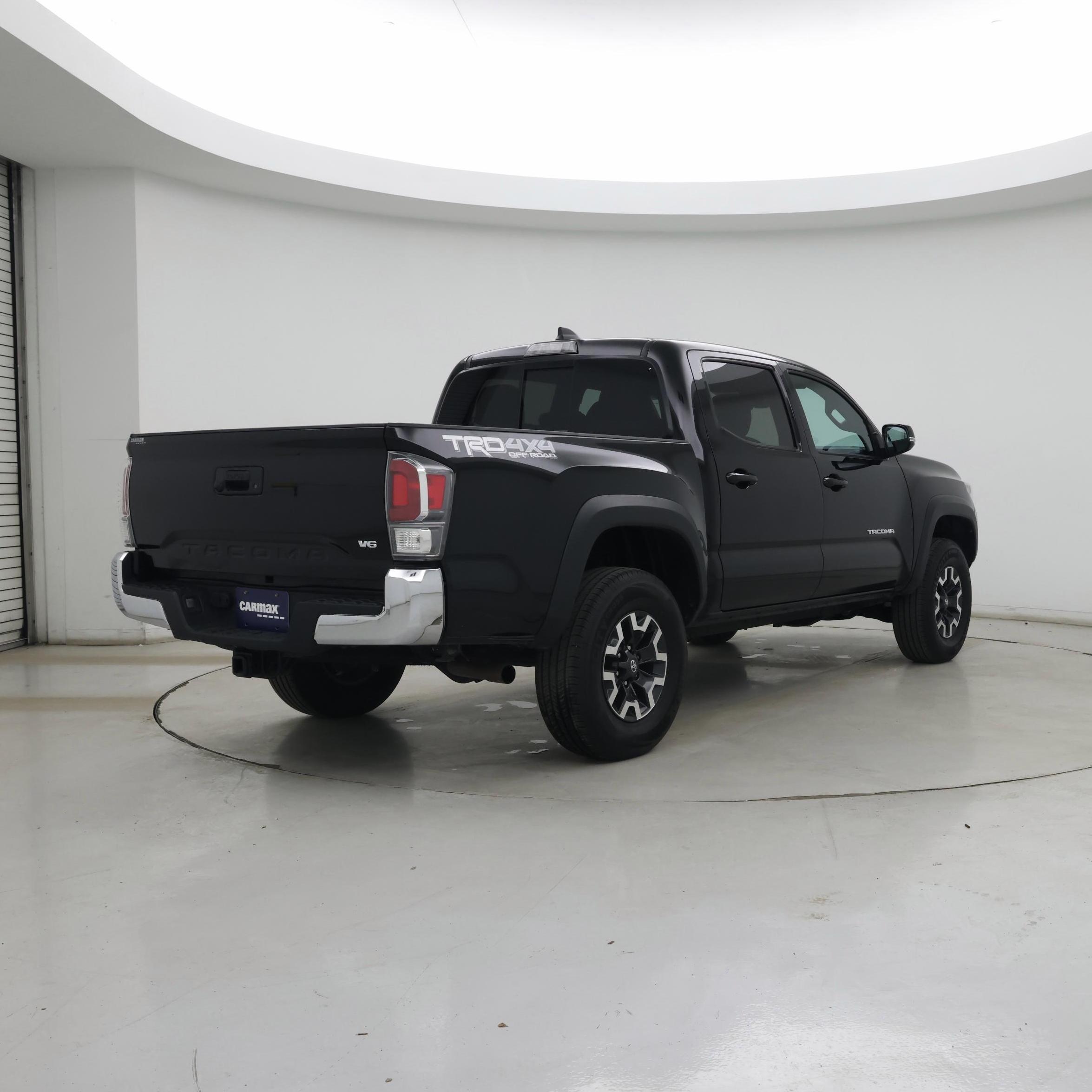 Thumbnail: 2023 Toyota Tacoma - 8