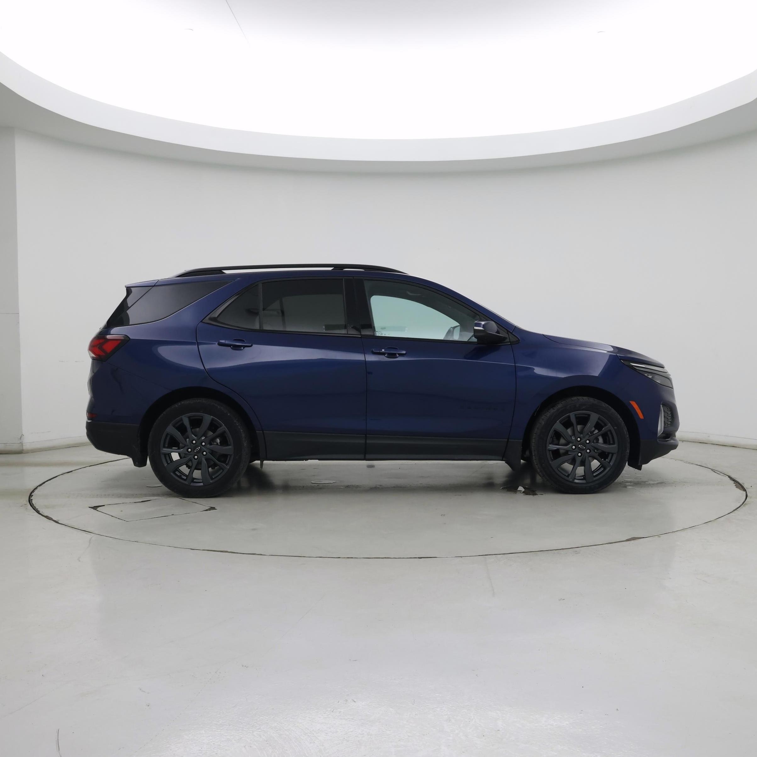 Thumbnail: 2022 Chevrolet Equinox - 7