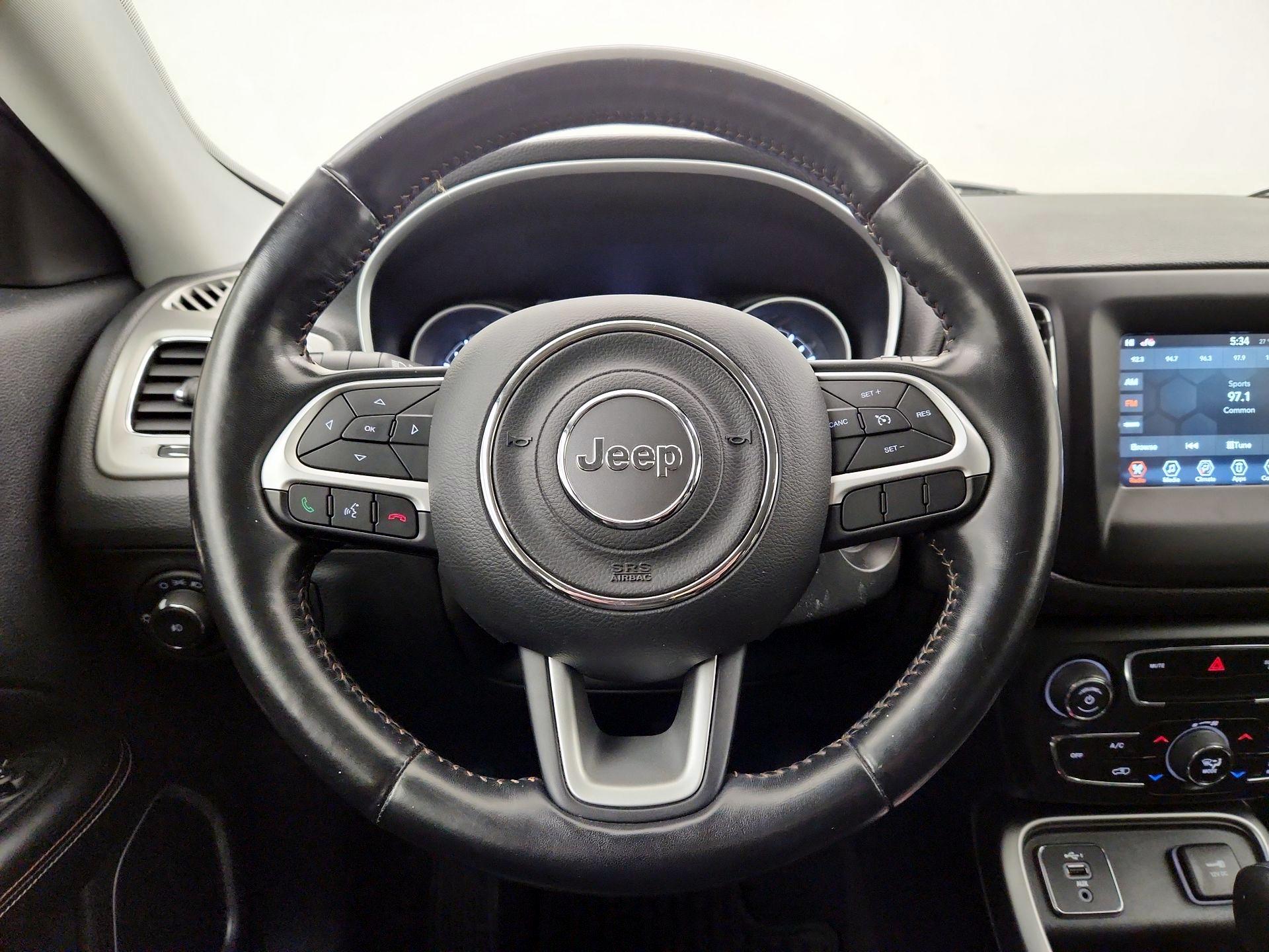 Thumbnail: 2021 Jeep Compass - 10