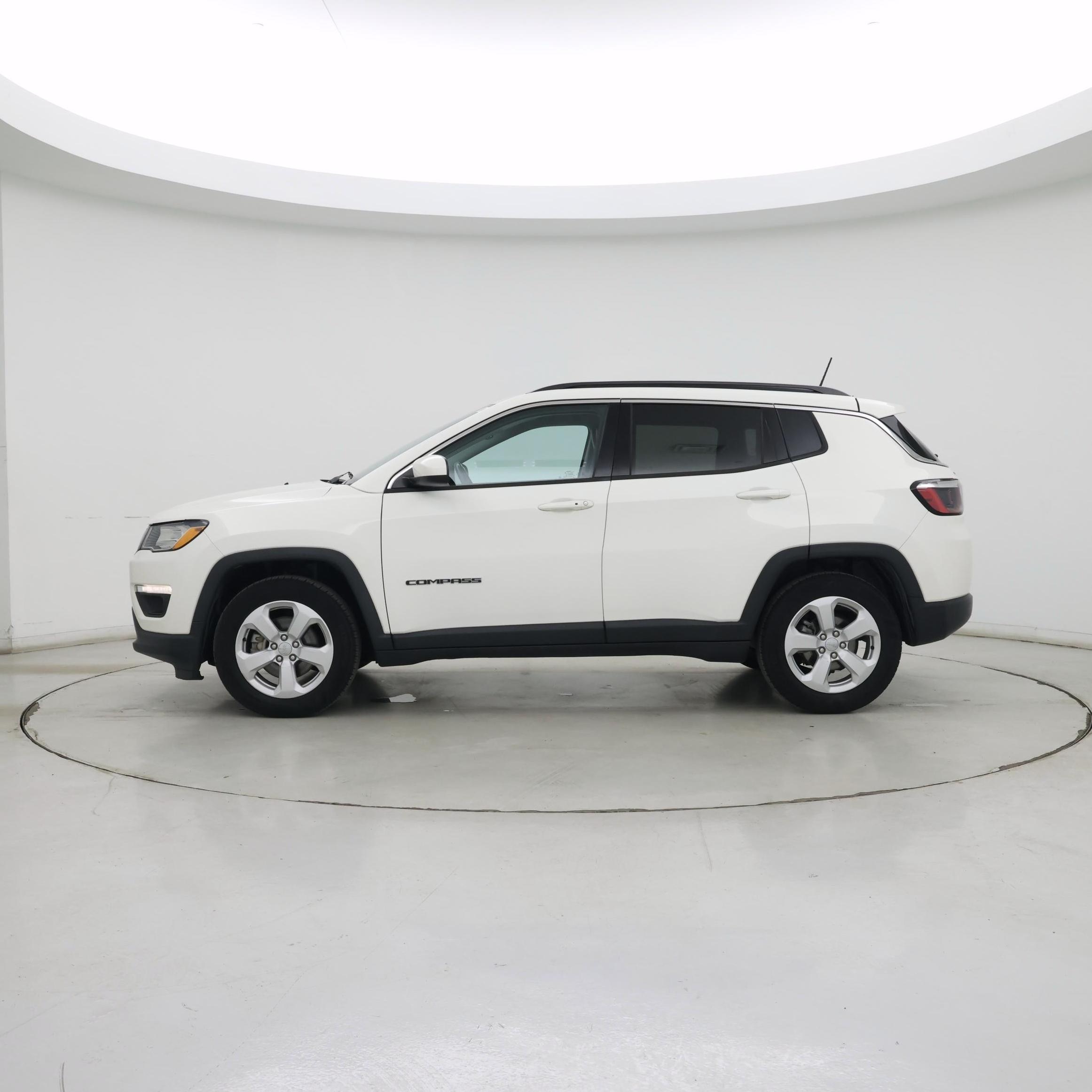 Thumbnail: 2021 Jeep Compass - 3
