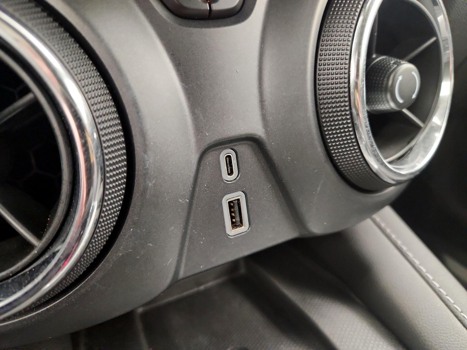 Thumbnail: 2023 Chevrolet Blazer - 18