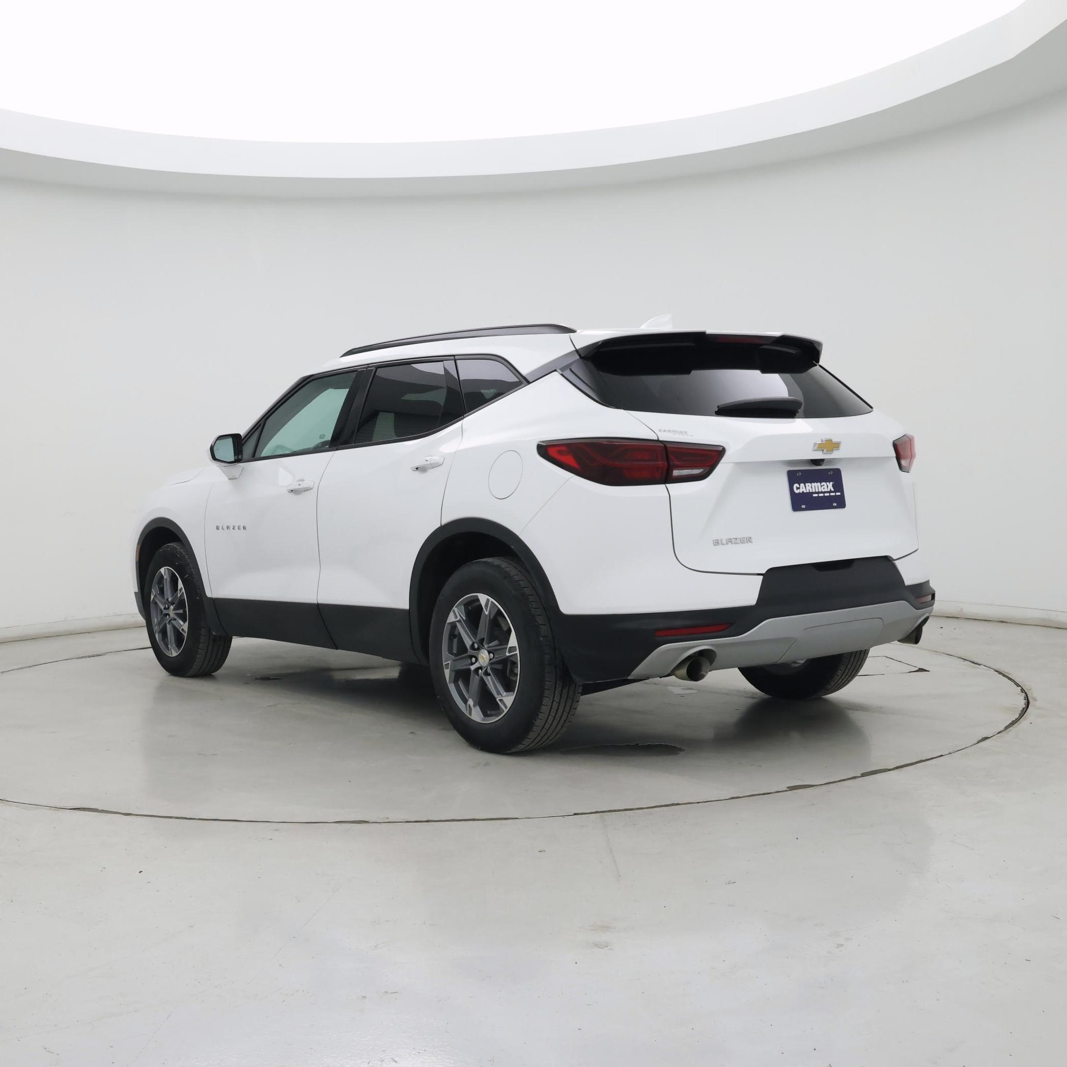 Thumbnail: 2023 Chevrolet Blazer - 2