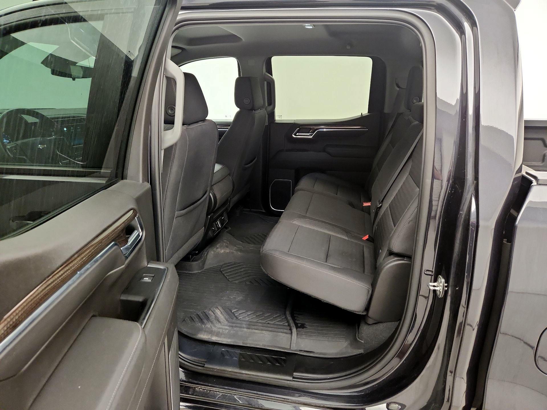 Thumbnail: 2022 Chevrolet Silverado 1500 - 19