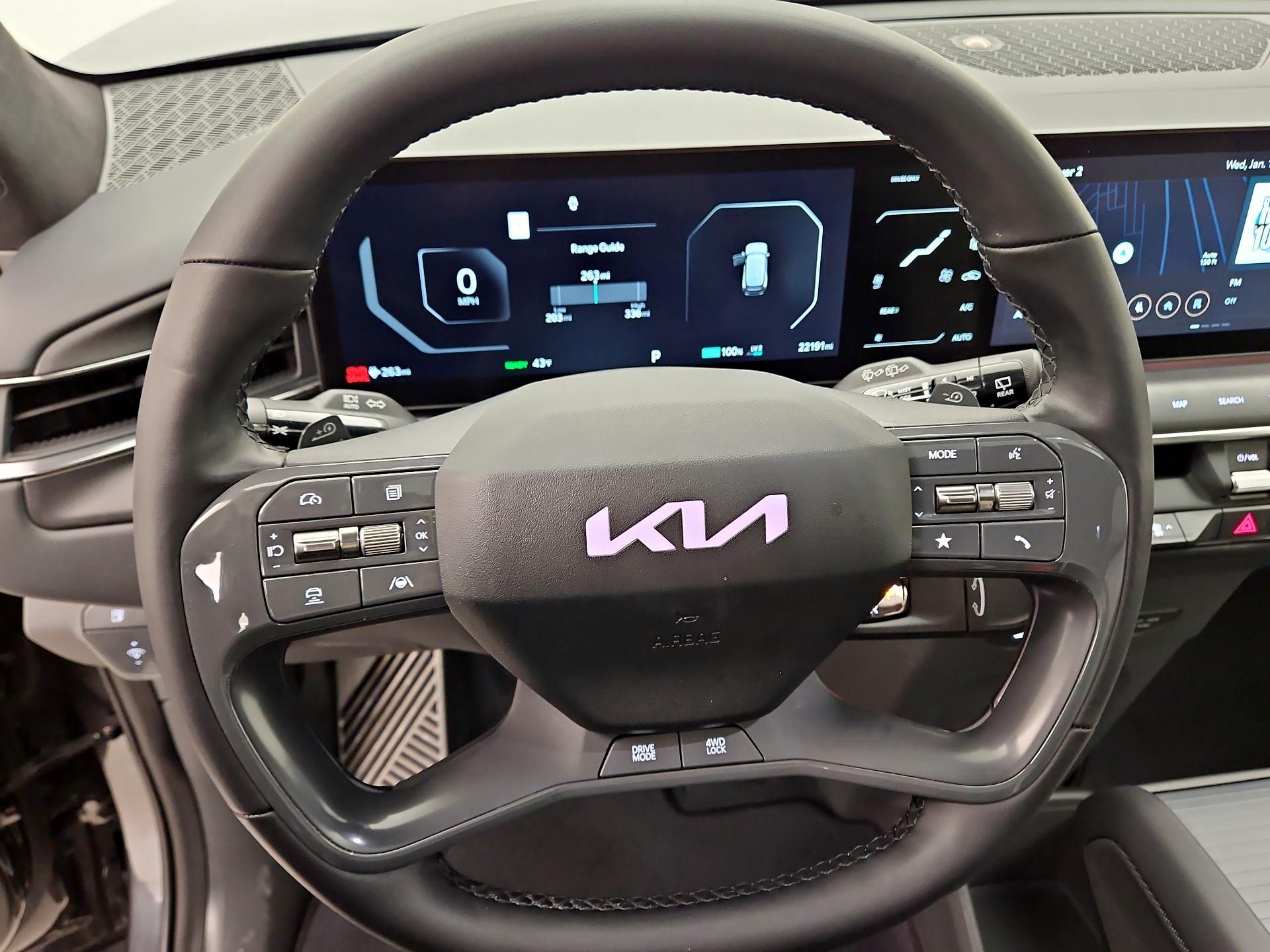 Thumbnail: 2024 Kia EV9 - 10