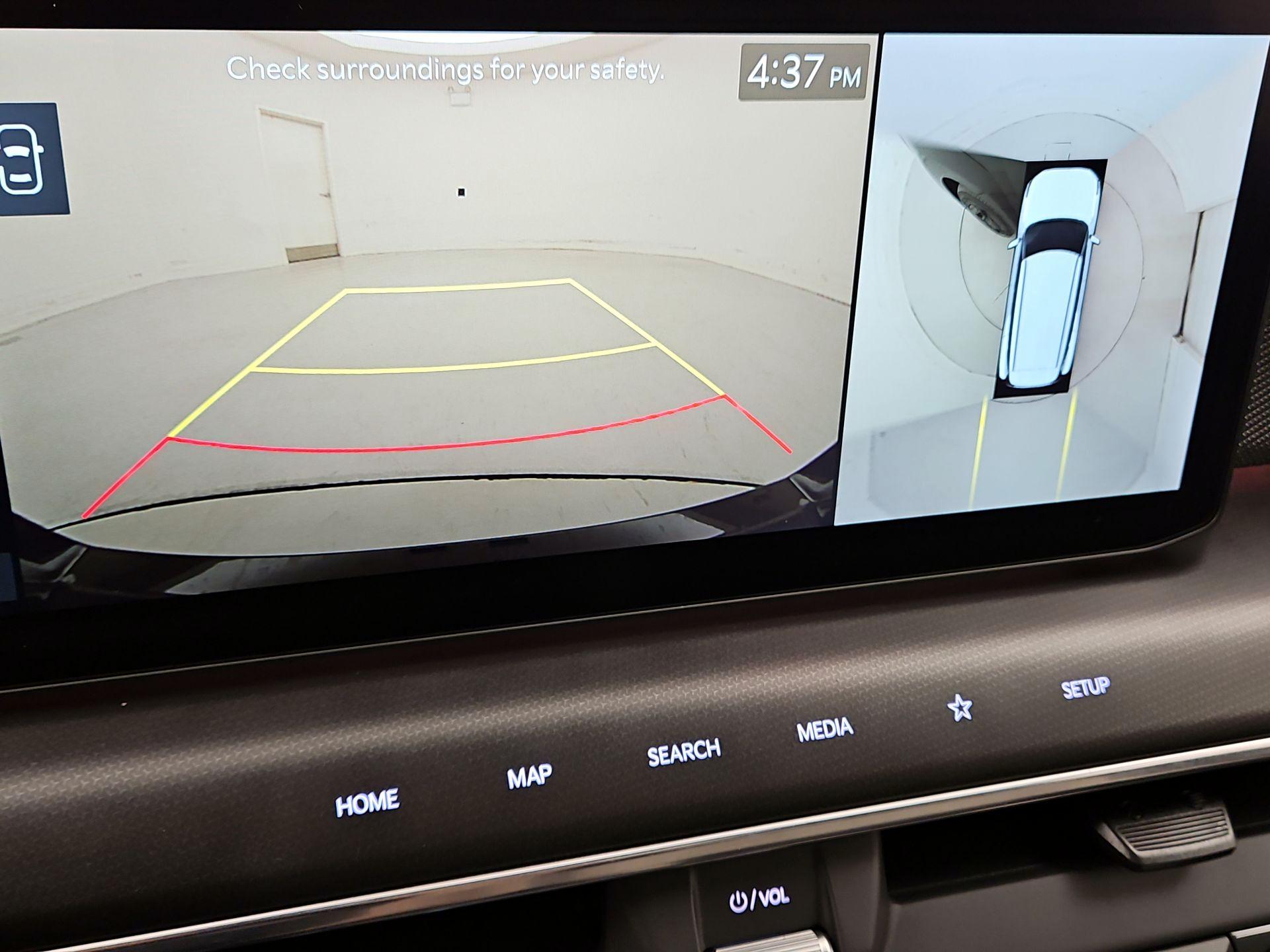 Thumbnail: 2024 Kia EV9 - 15