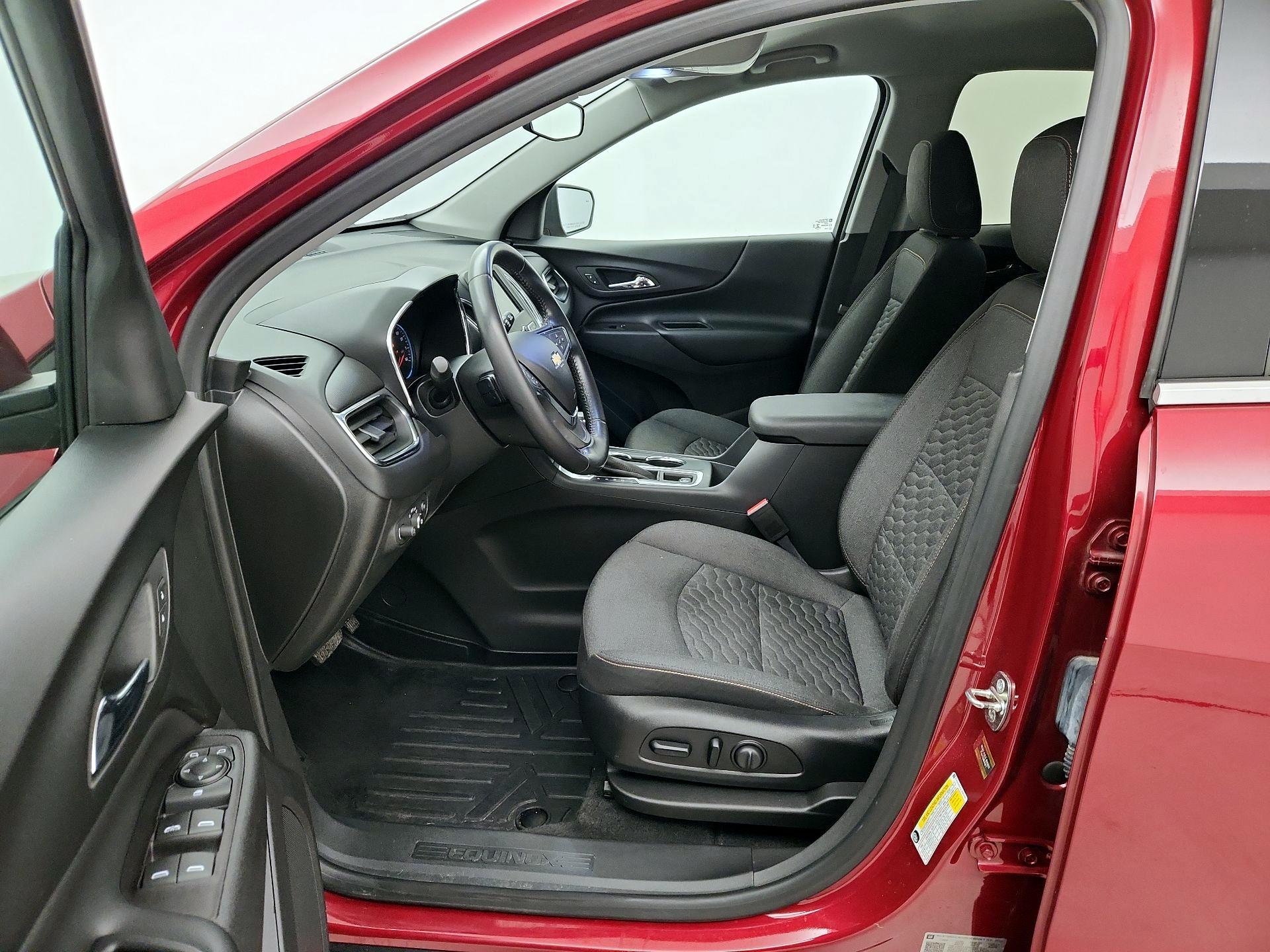 Thumbnail: 2020 Chevrolet Equinox - 11